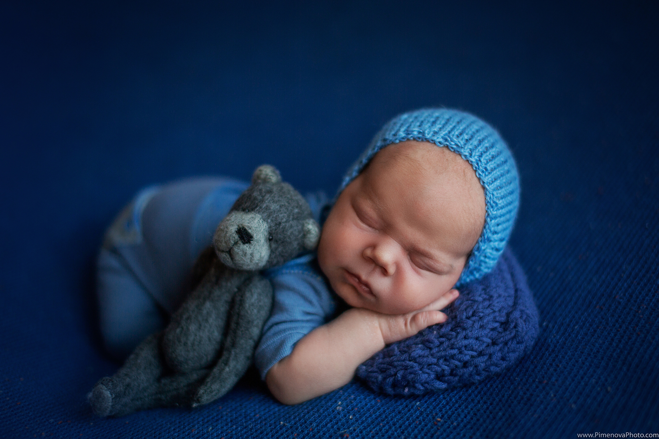 Новорождённые. Семейный и детский фотограф в Петрозаводске