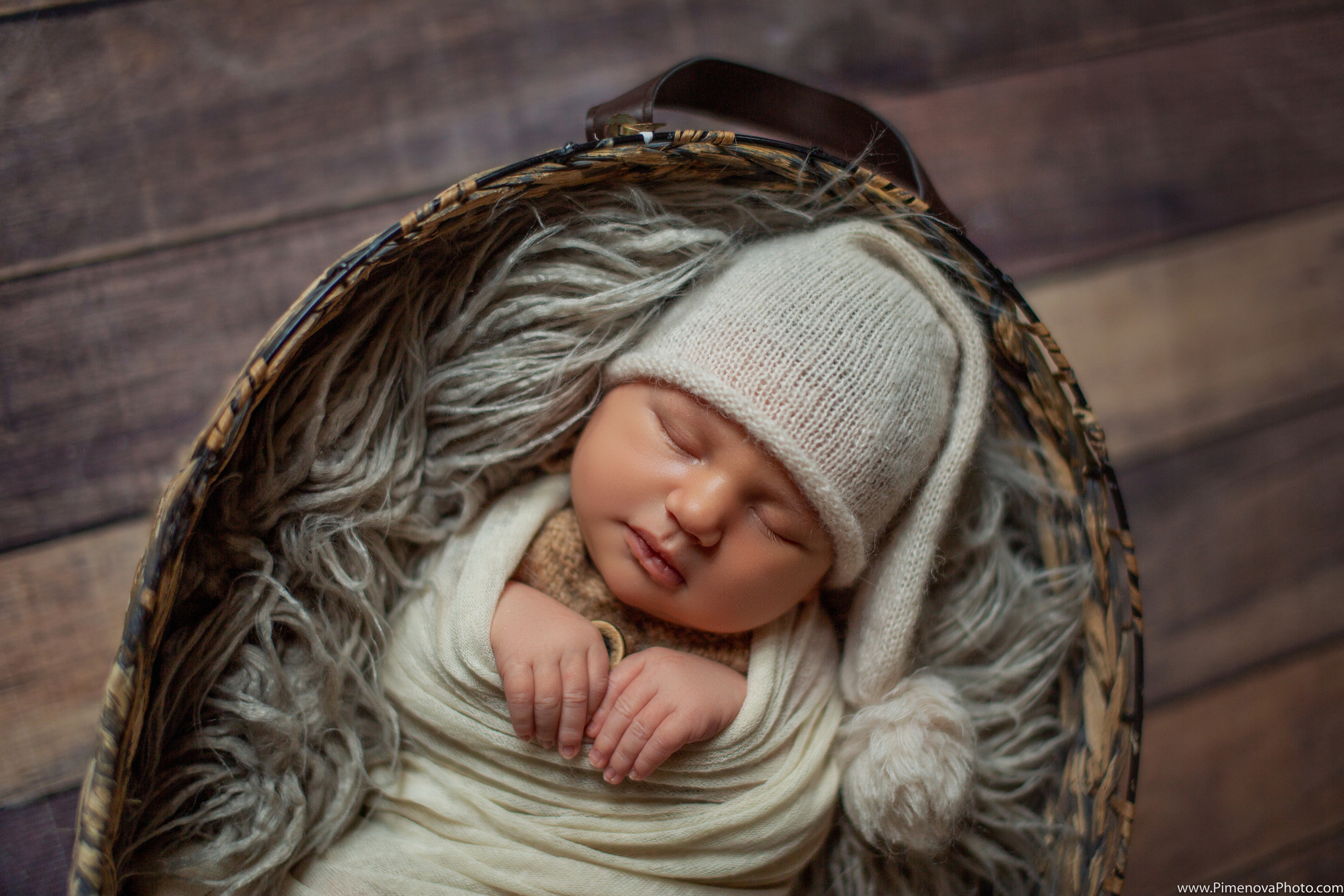 Новорождённые. Семейный и детский фотограф в Петрозаводске