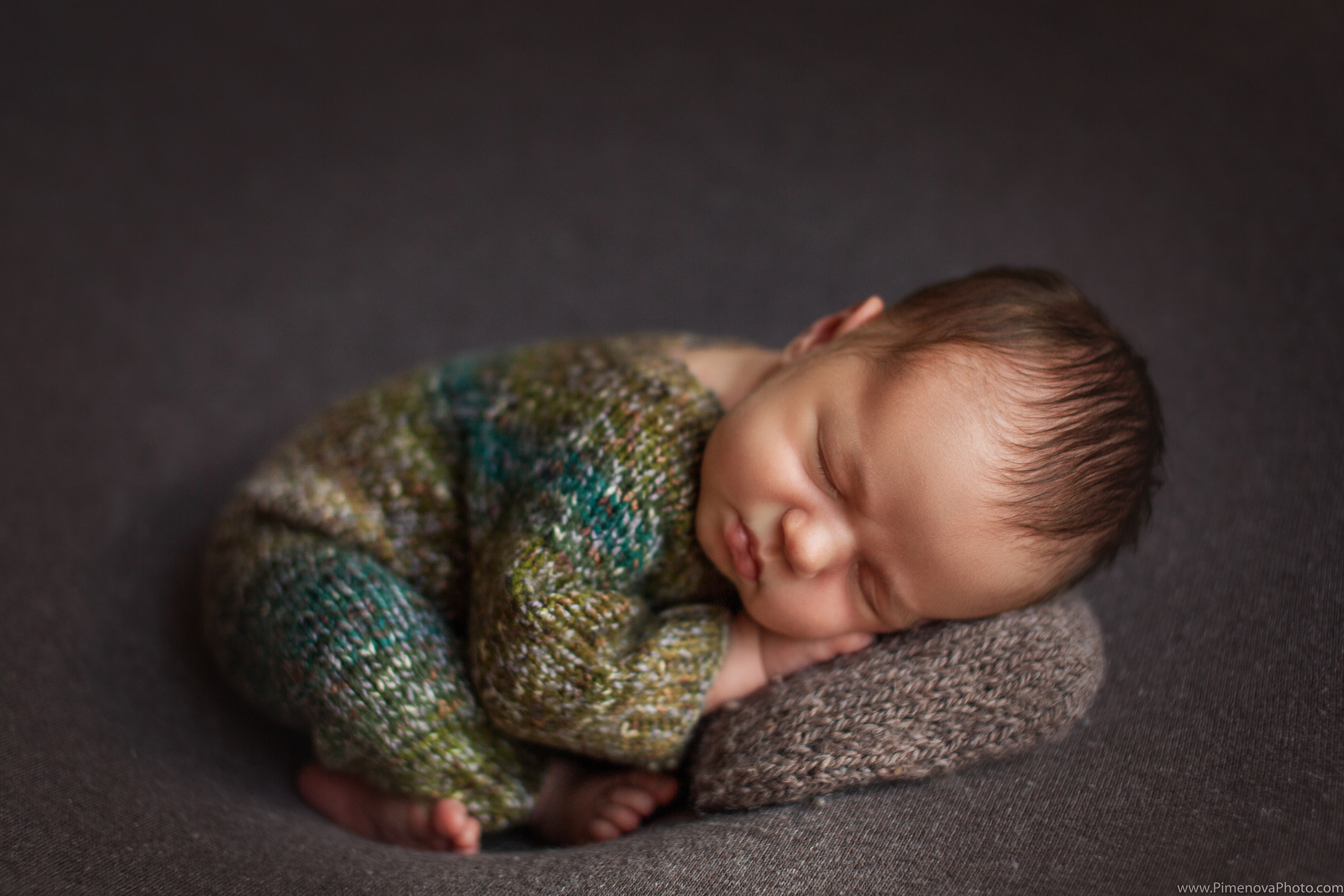 Новорождённые. Семейный и детский фотограф в Петрозаводске