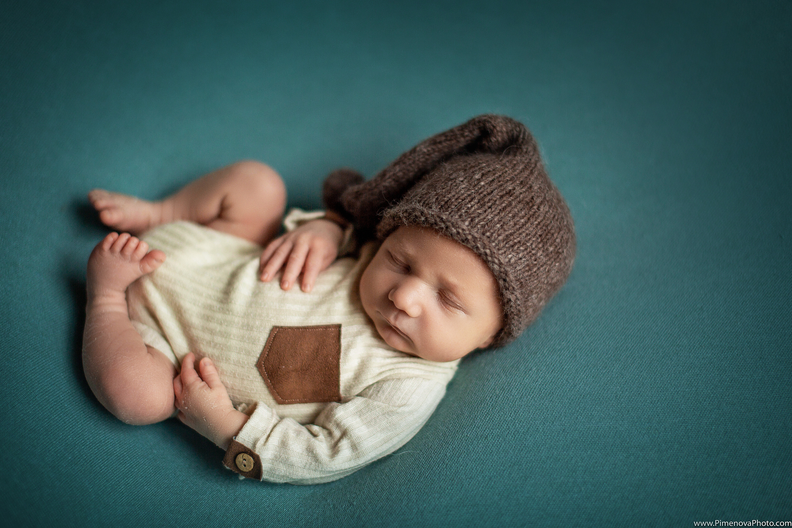 Новорождённые. Семейный и детский фотограф в Петрозаводске