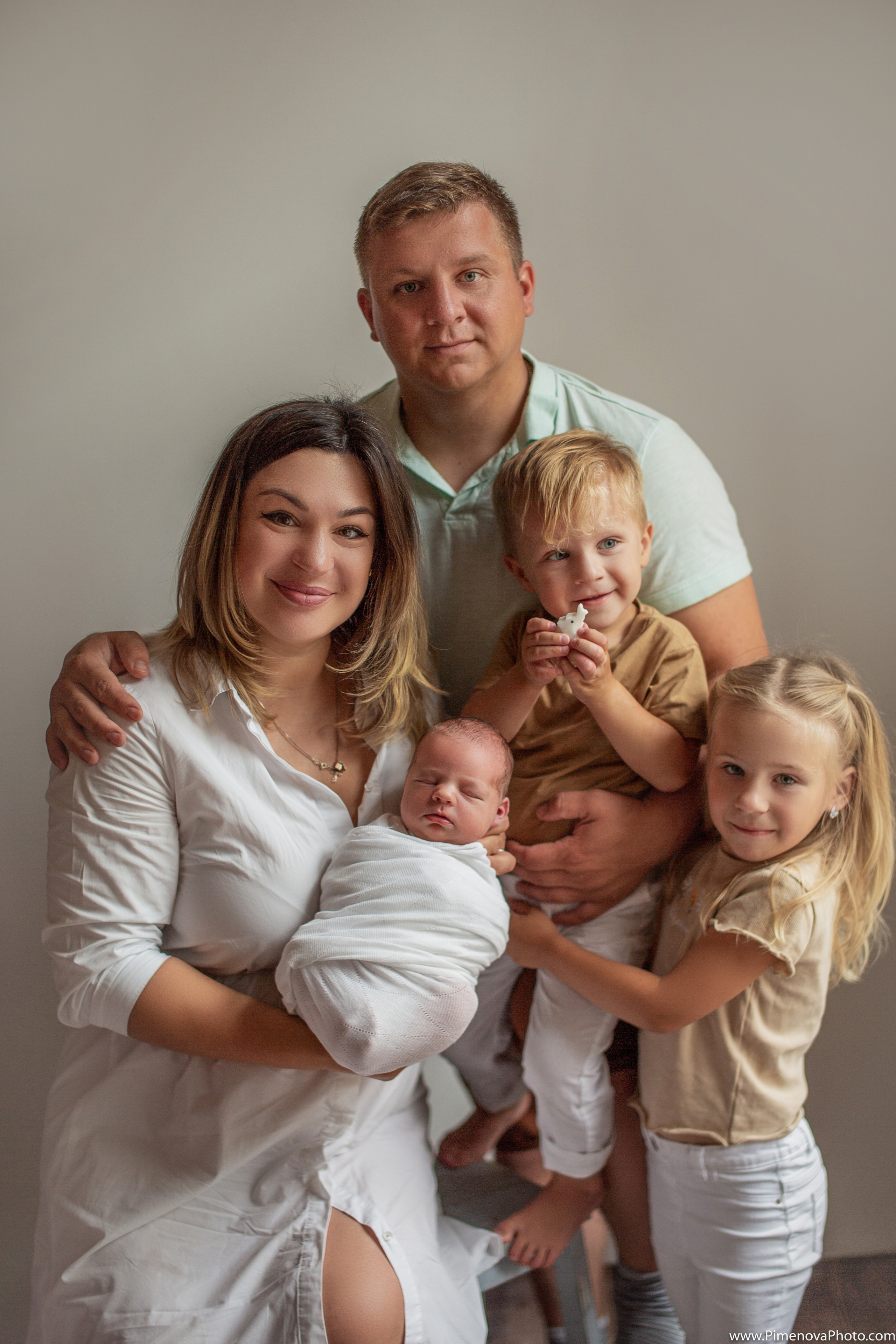 Новорождённые. Семейный и детский фотограф в Петрозаводске