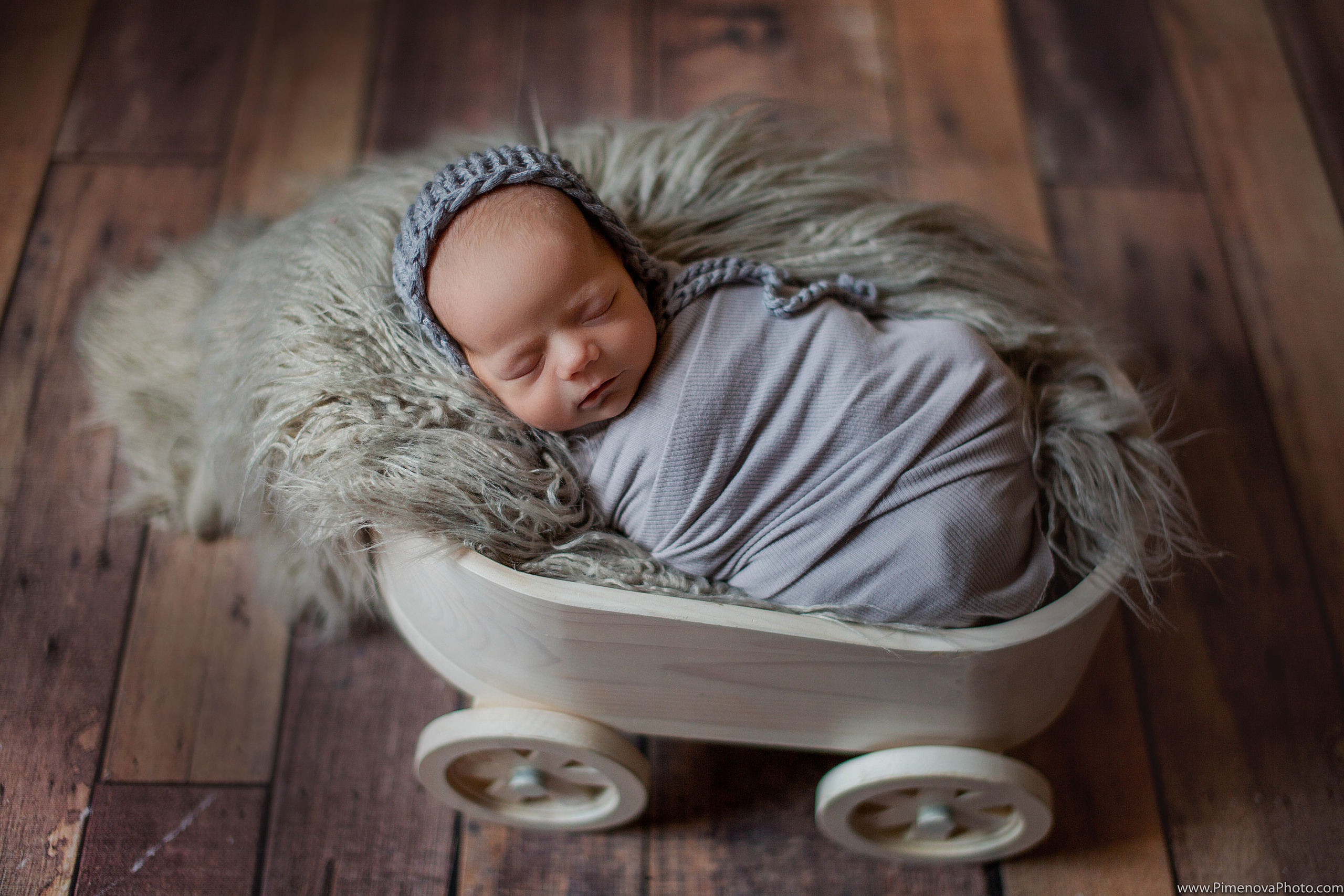 Новорождённые. Семейный и детский фотограф в Петрозаводске