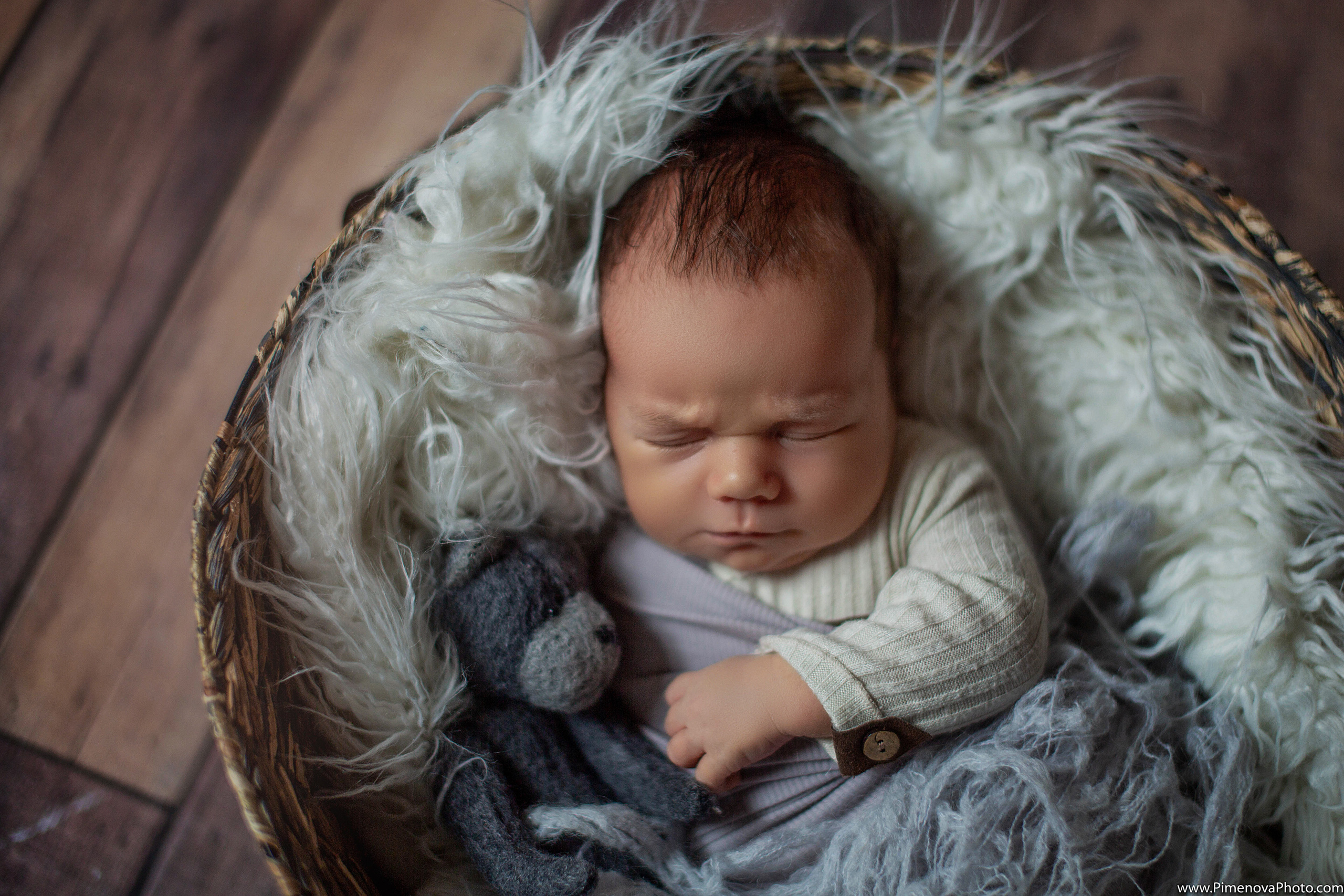 Новорождённые. Семейный и детский фотограф в Петрозаводске