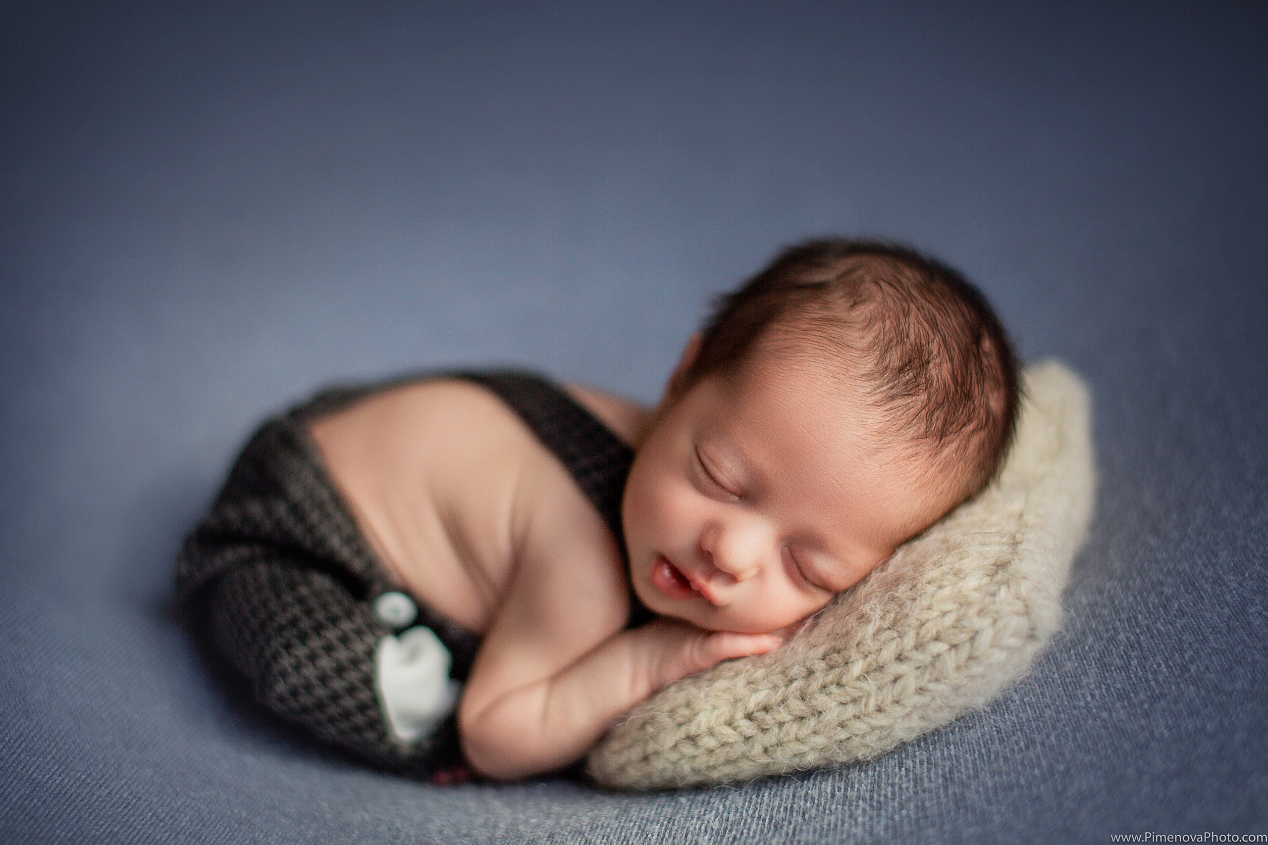 Новорождённые. Семейный и детский фотограф в Петрозаводске