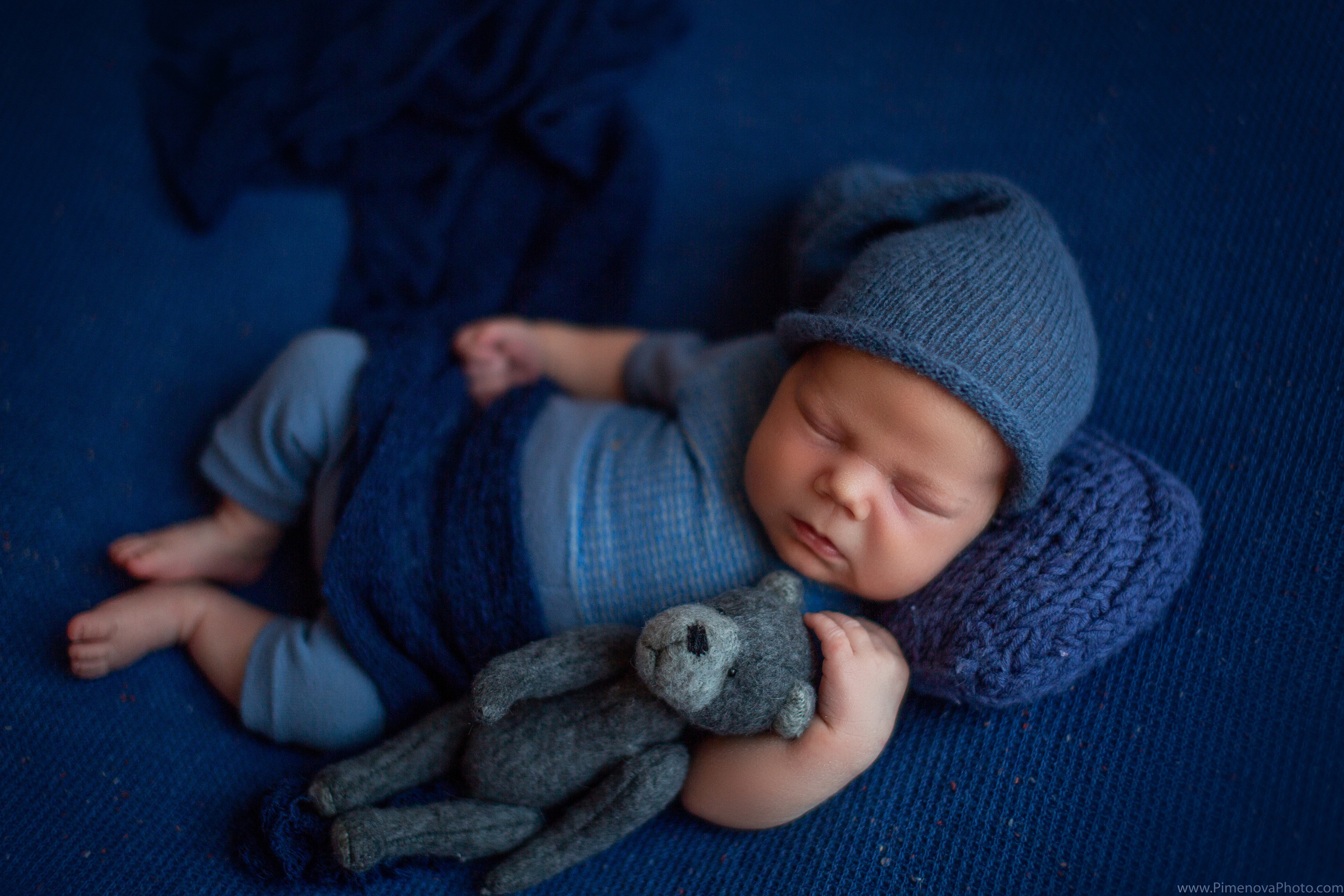 Новорождённые. Семейный и детский фотограф в Петрозаводске