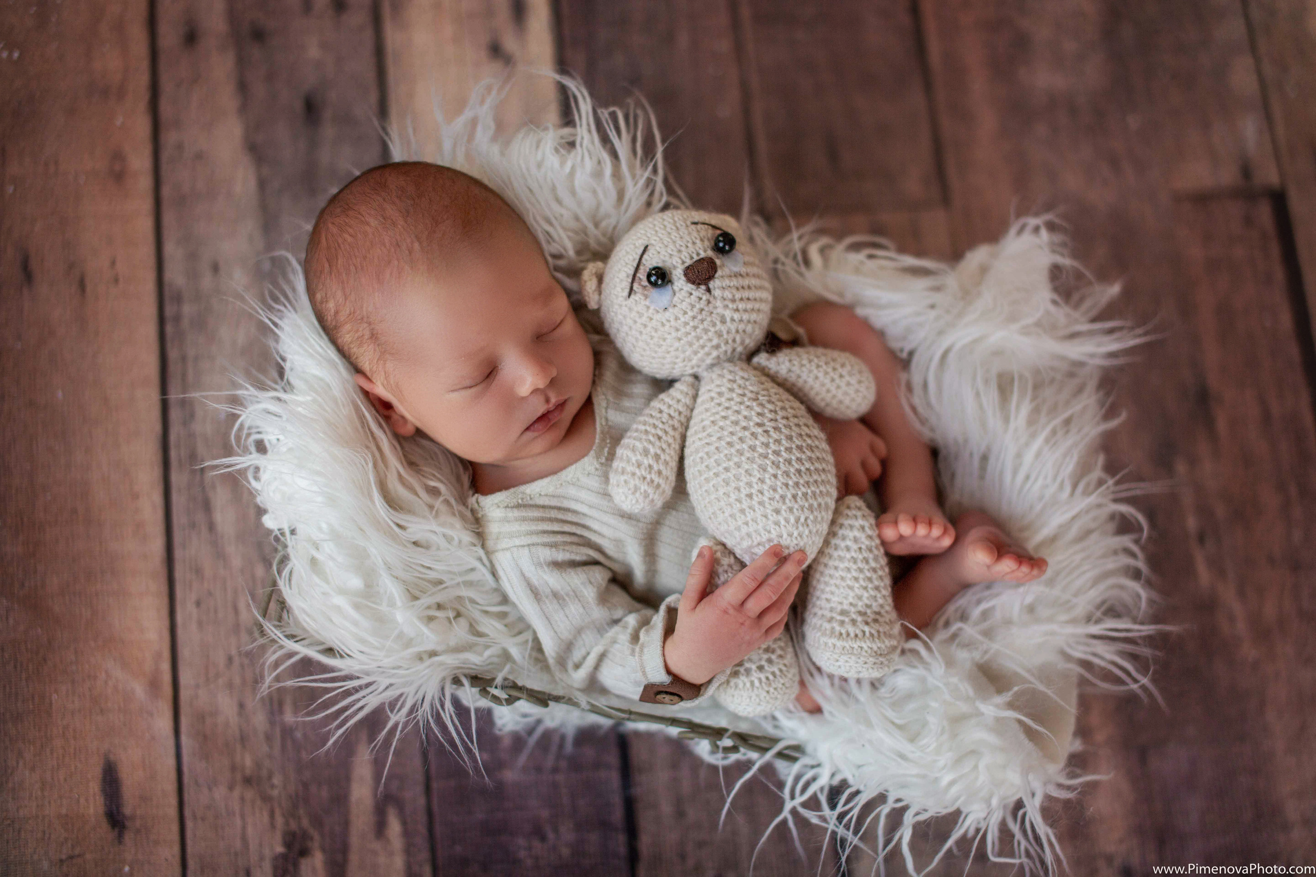 Новорождённые. Семейный и детский фотограф в Петрозаводске
