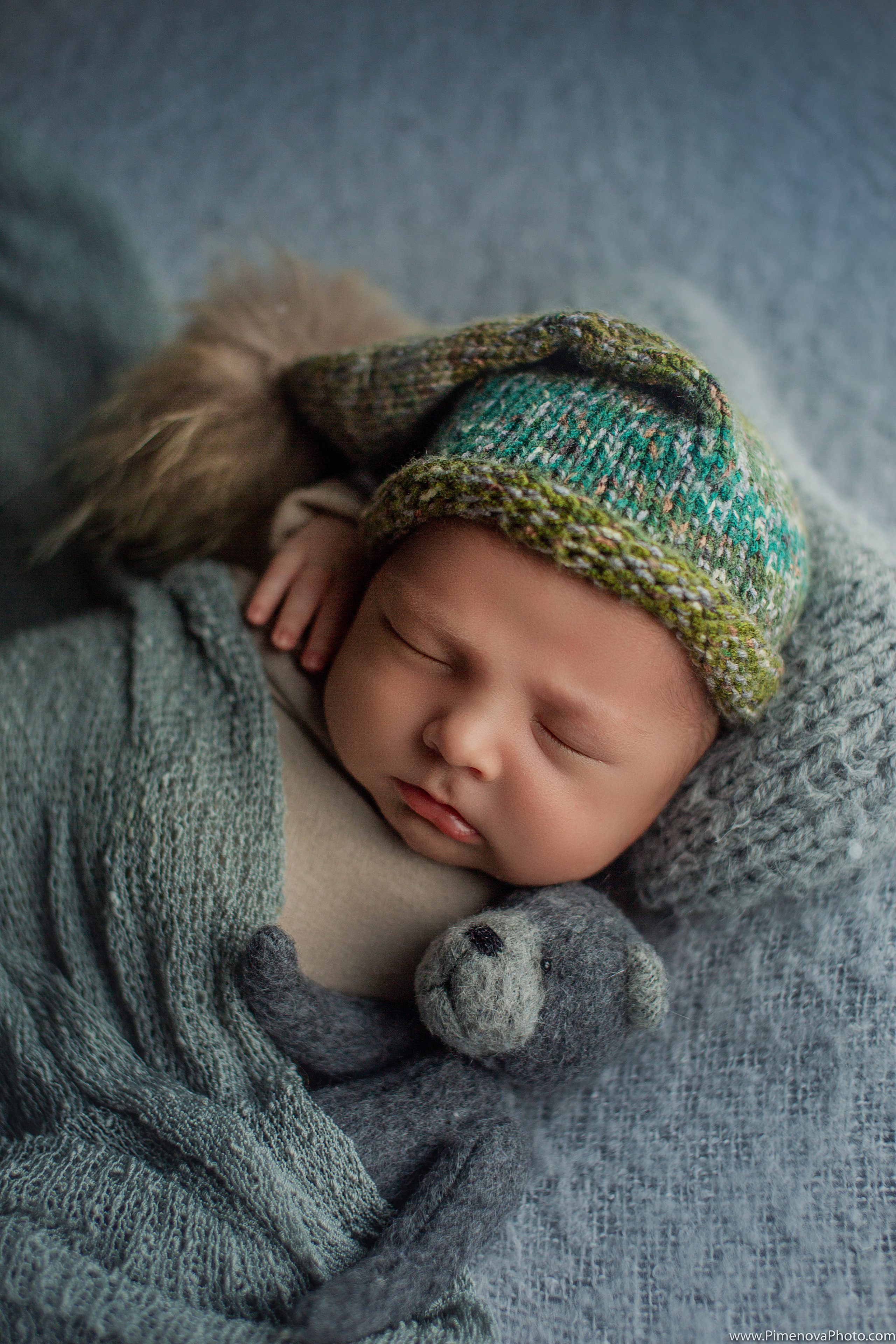 Новорождённые. Семейный и детский фотограф в Петрозаводске