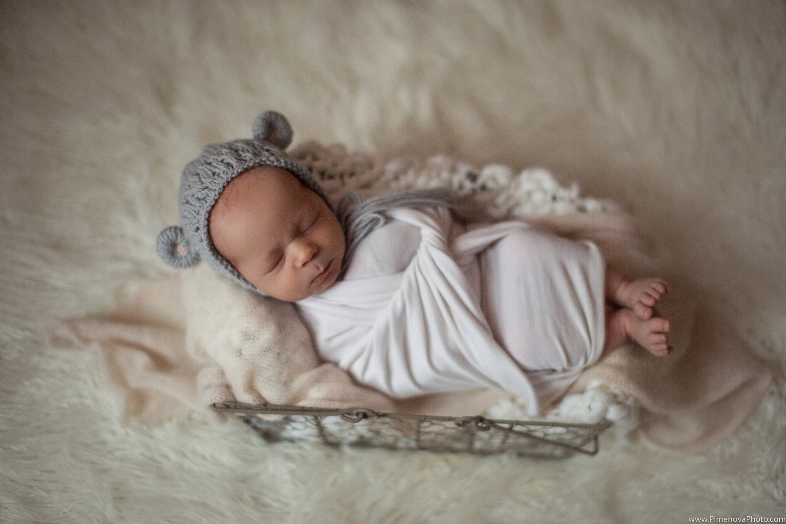 Новорождённые. Семейный и детский фотограф в Петрозаводске