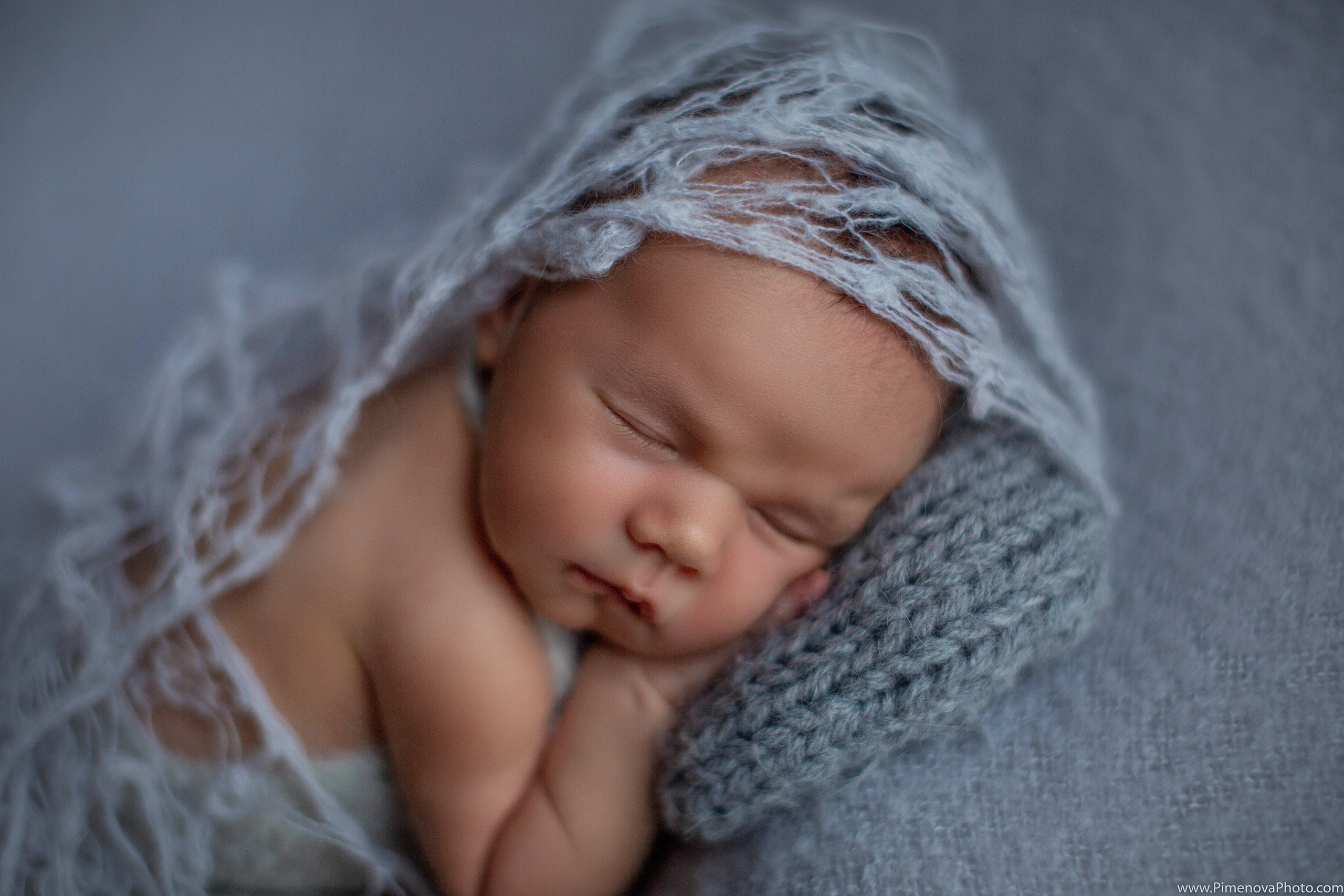 Новорождённые. Семейный и детский фотограф в Петрозаводске