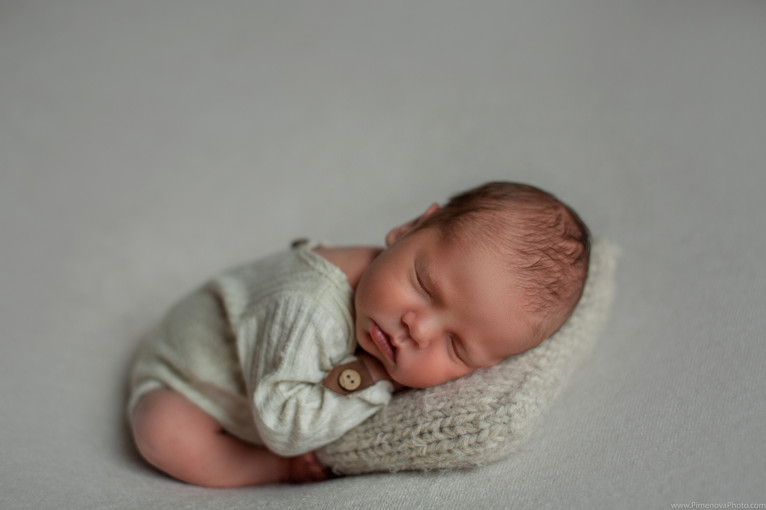 Новорождённые. Семейный и детский фотограф в Петрозаводске