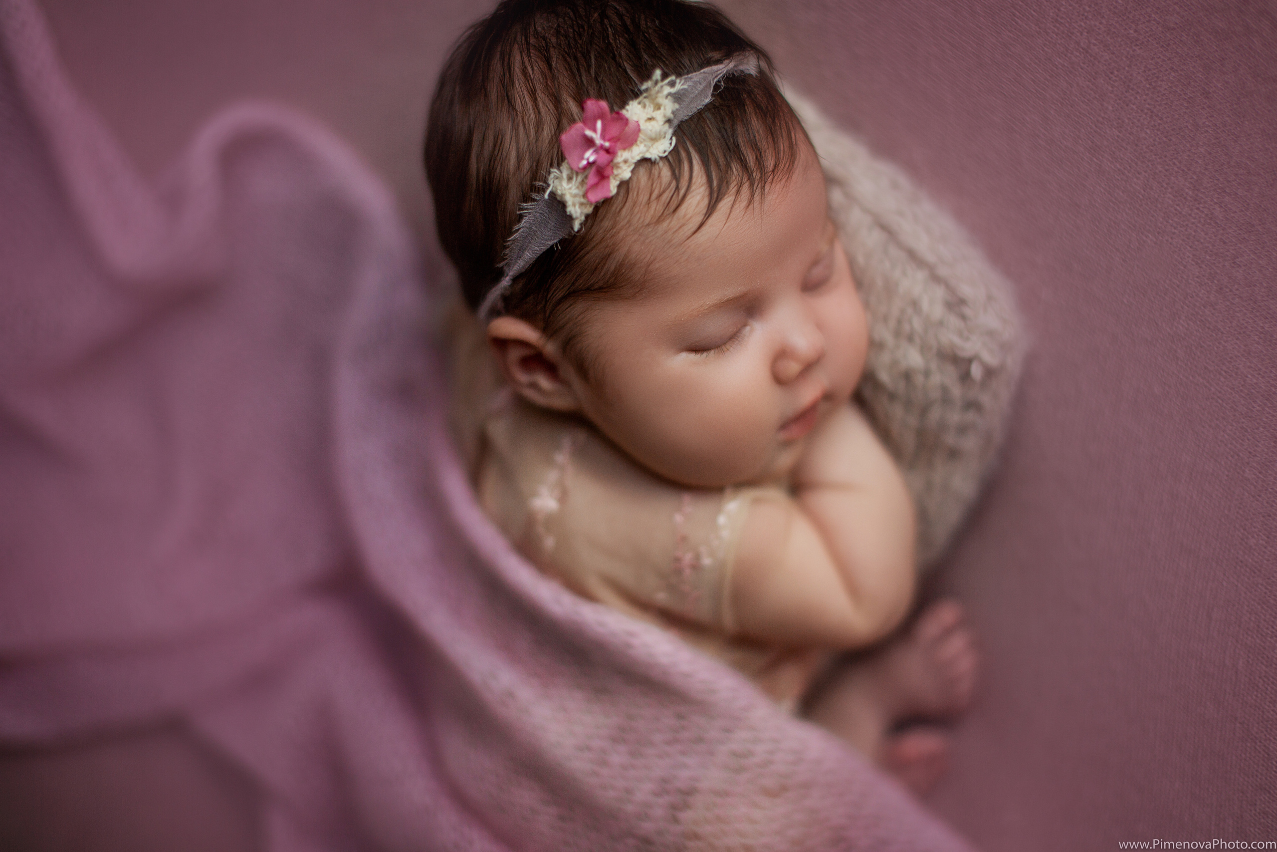 Новорождённые. Семейный и детский фотограф в Петрозаводске