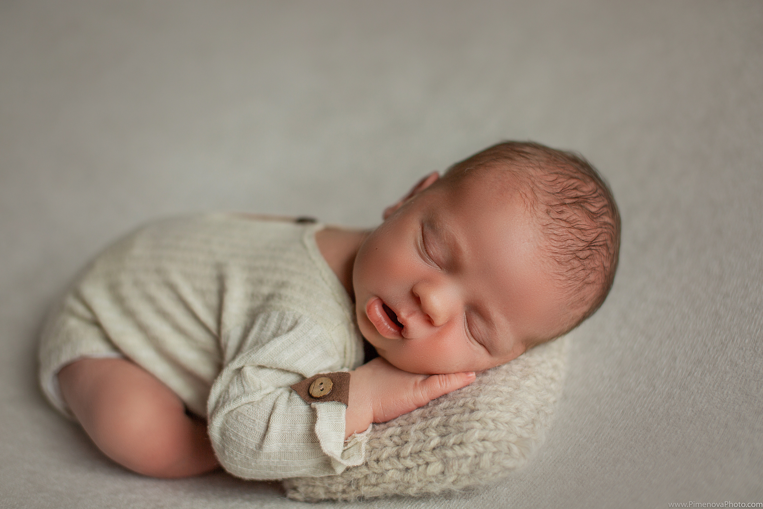 Новорождённые. Семейный и детский фотограф в Петрозаводске