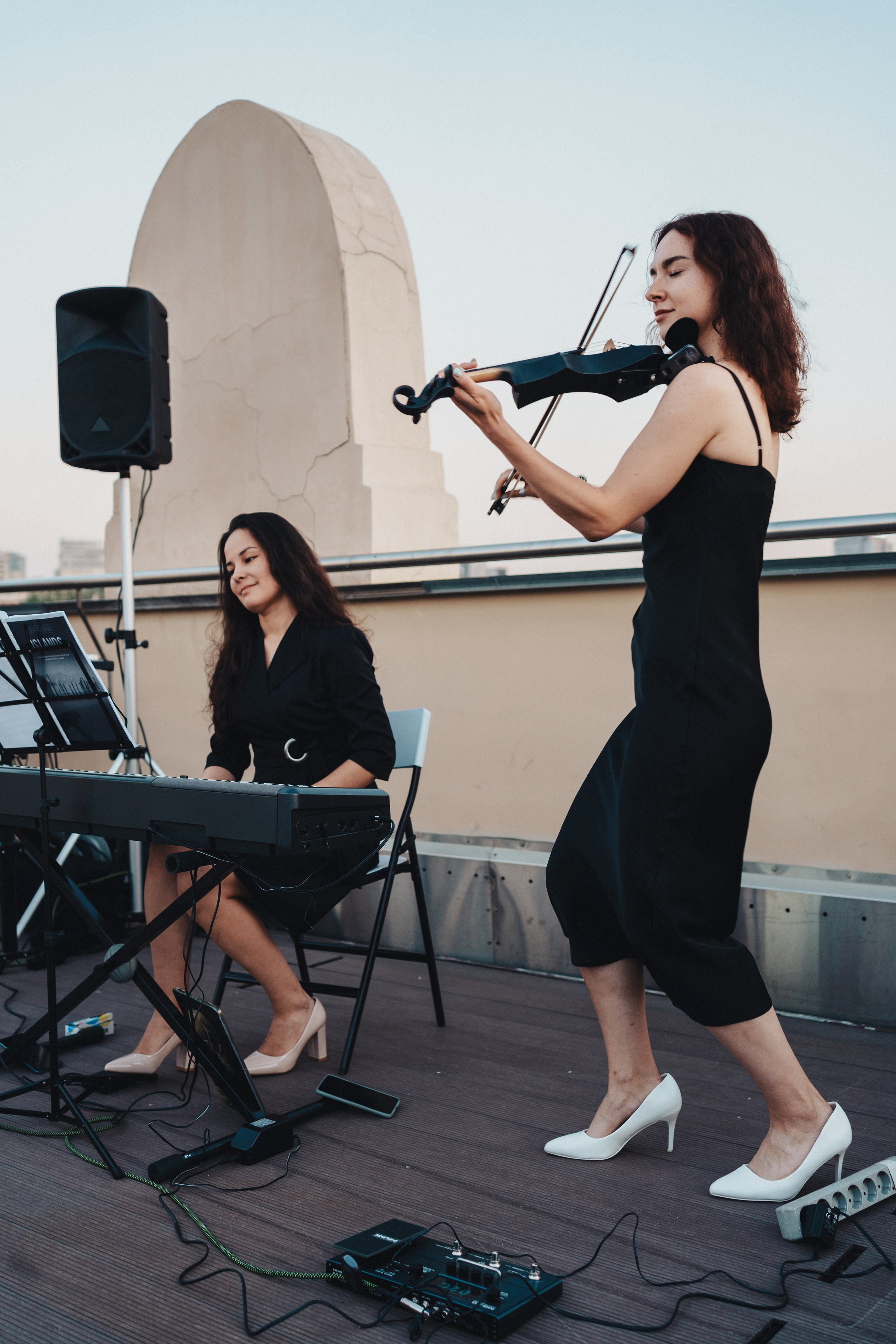 Выставка на крыше Парка Горького. Семейный и детский фотограф и видеограф в Москве, Серпухове и Тарусе Валерия Сорокина