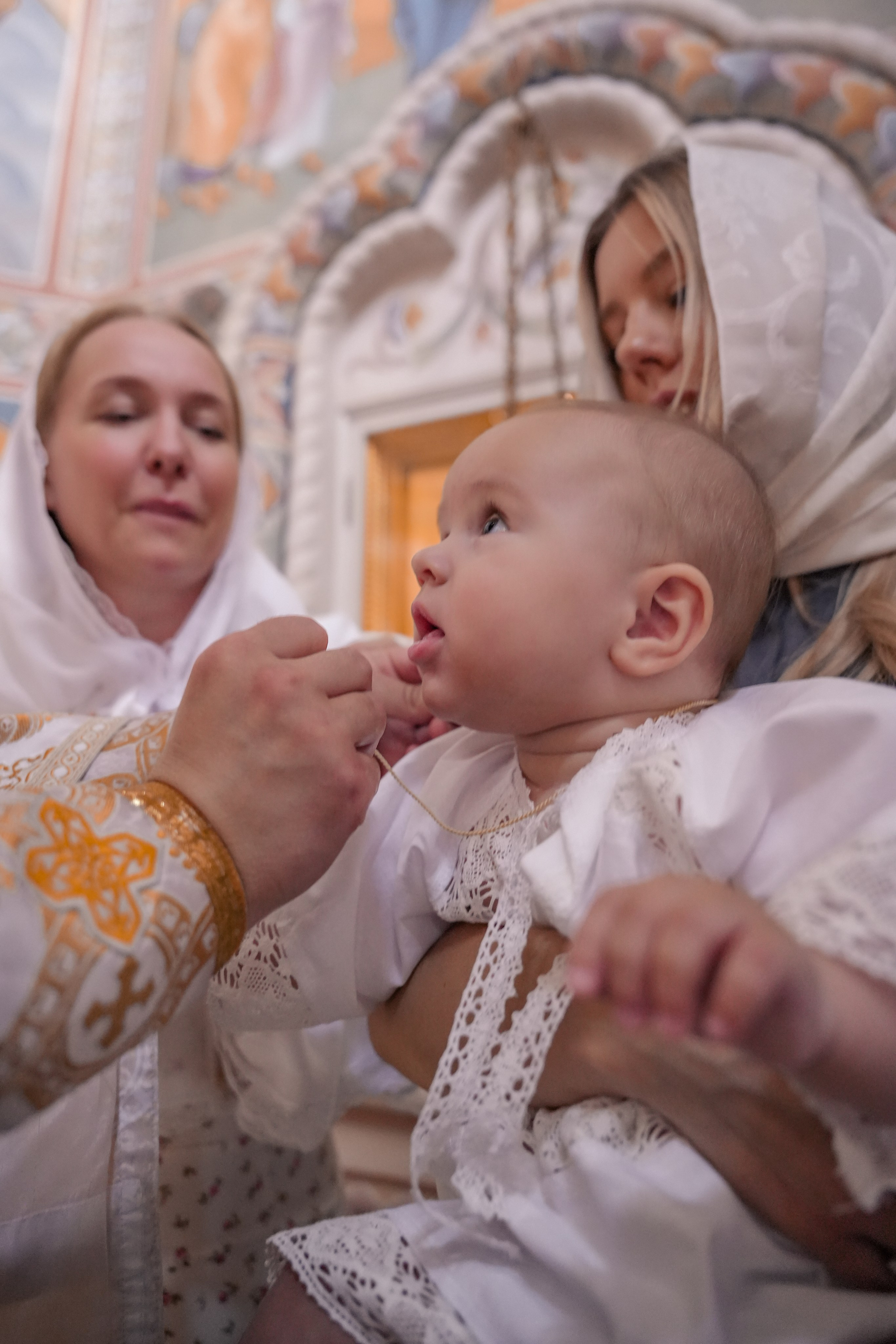 Крещение. Фотограф на крещение и венчание в Екатеринбурге. Ольга Мезенцева