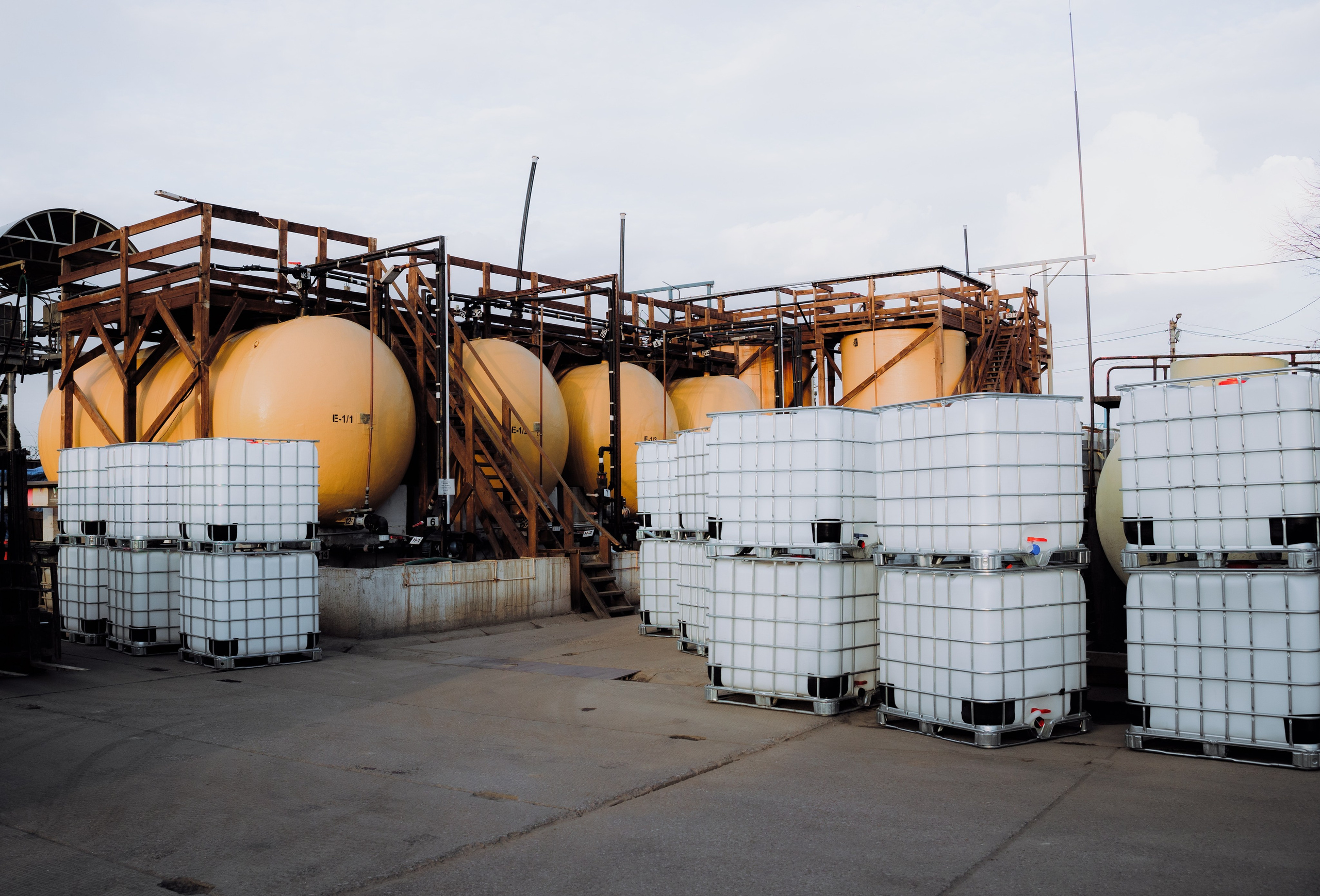 ФОТОСЪЕМКА ПРОИЗВОДСТВ. АНДРЕЙ ШИРКАЛИН РЕПОРТАЖНЫЙ ФОТОГРАФ МОСКВА НА КОРПОРАТИВ, ДЕНЬ РОЖДЕНИЯ, БАНКЕТ, КОНФЕРЕНЦИЮ, ТИМБИЛДИНГ