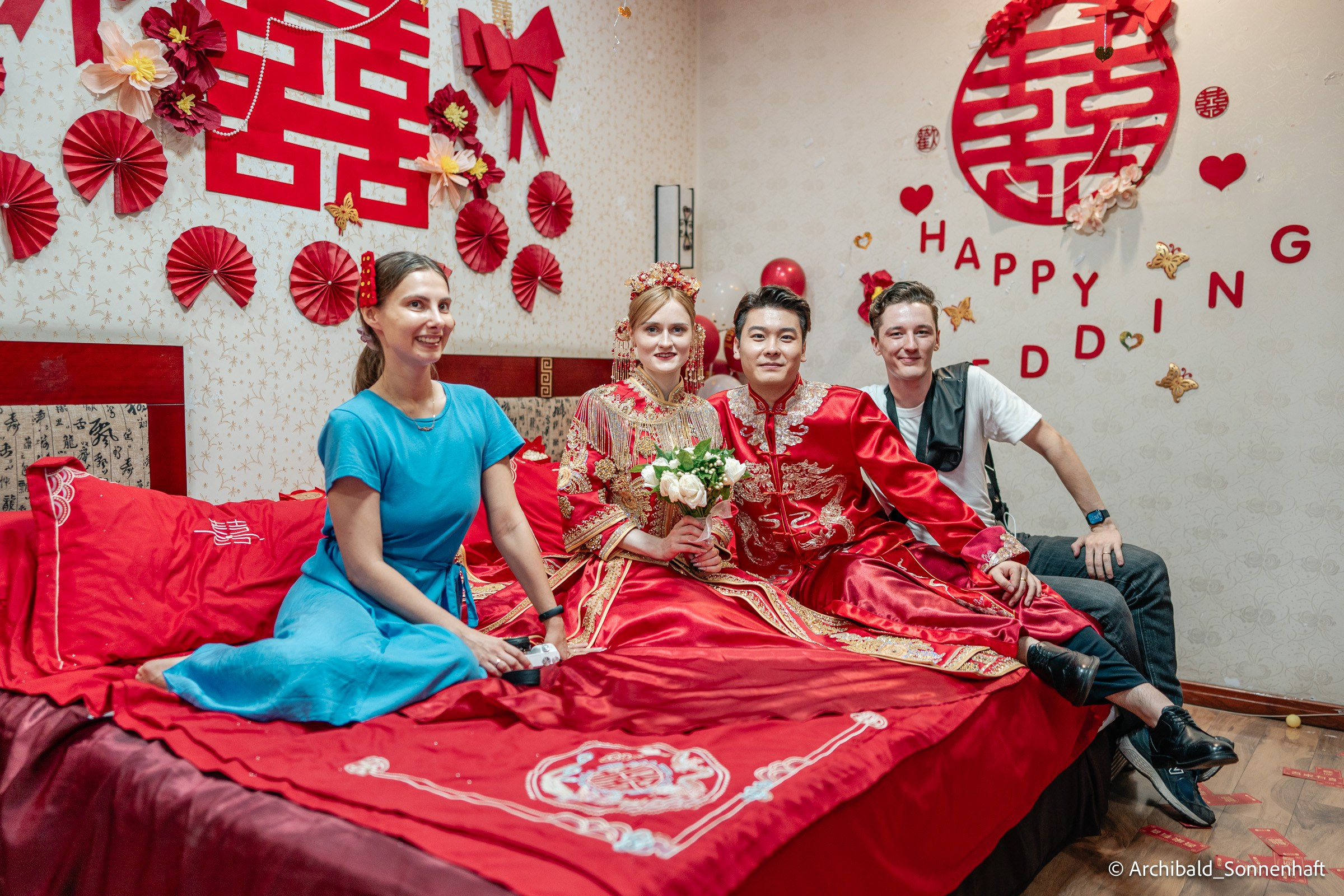 Chinese Wedding in China. Photographer in Guangzhou, China. Archibald Sonnenhaft