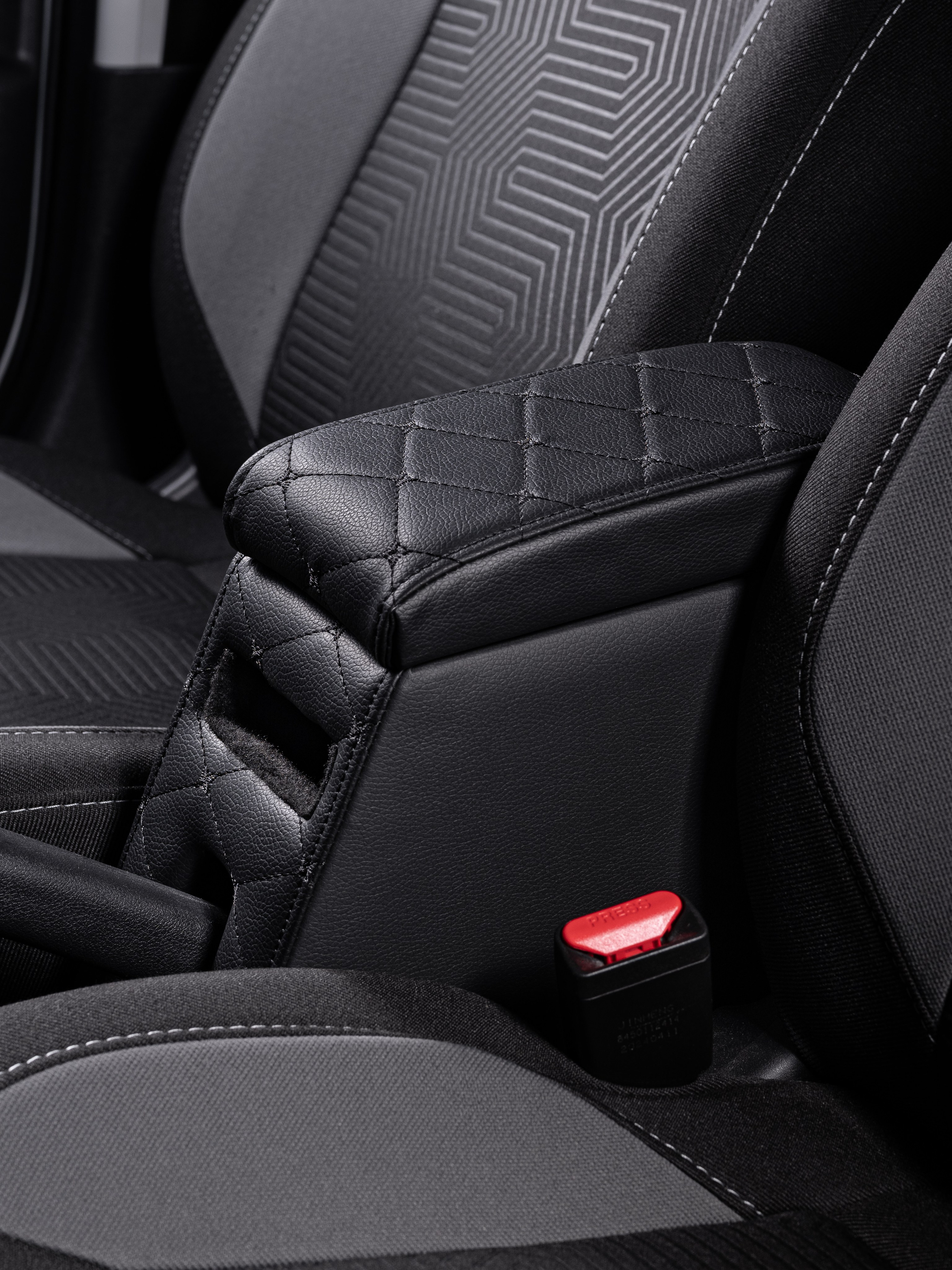 Автоподлокотники серия 3. Предметный фотограф, фото для маркетплейсов Пятигорск, КМВ