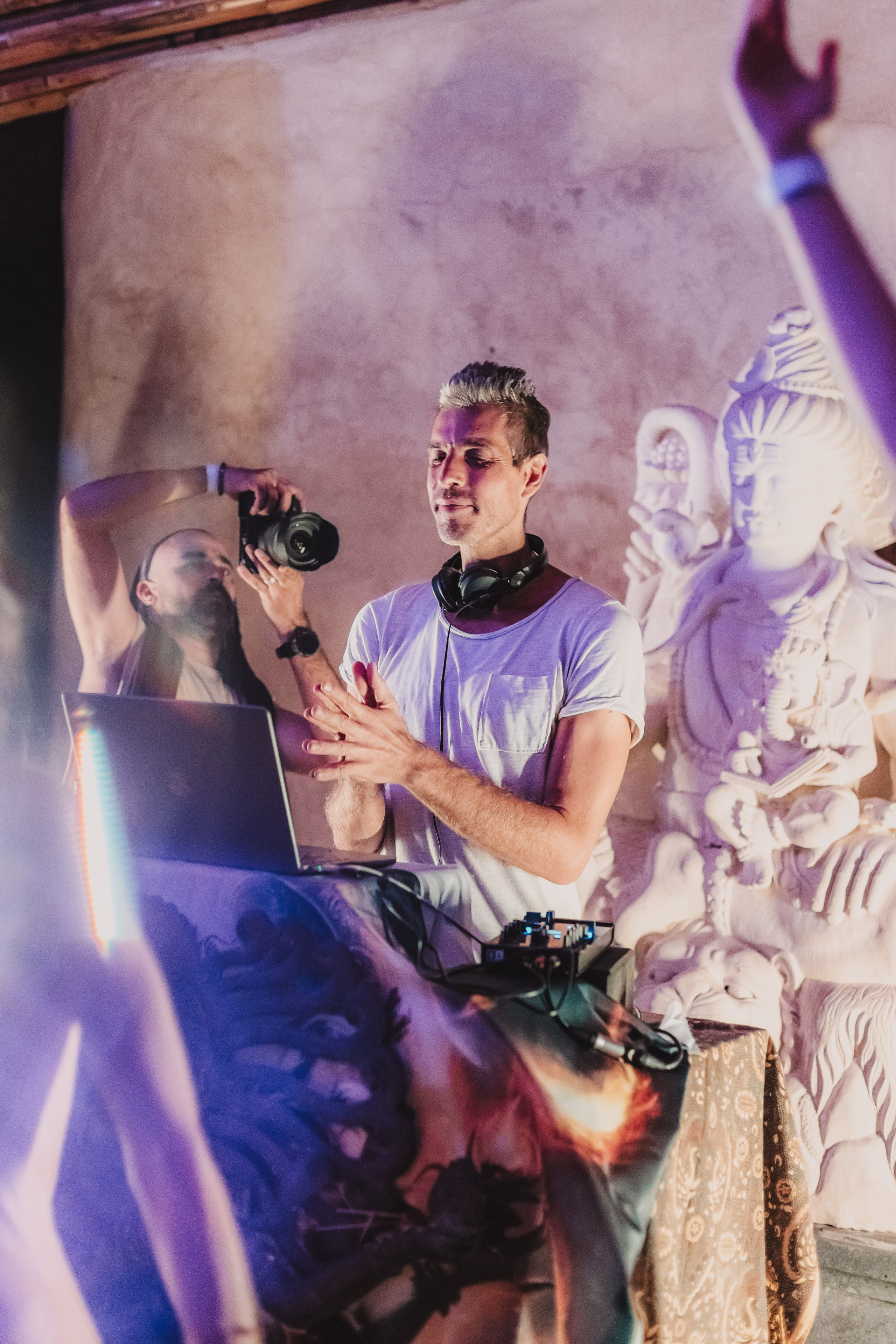 Bhakti Bliss kirtan at Alchemy. Mariam Bagdasaryan