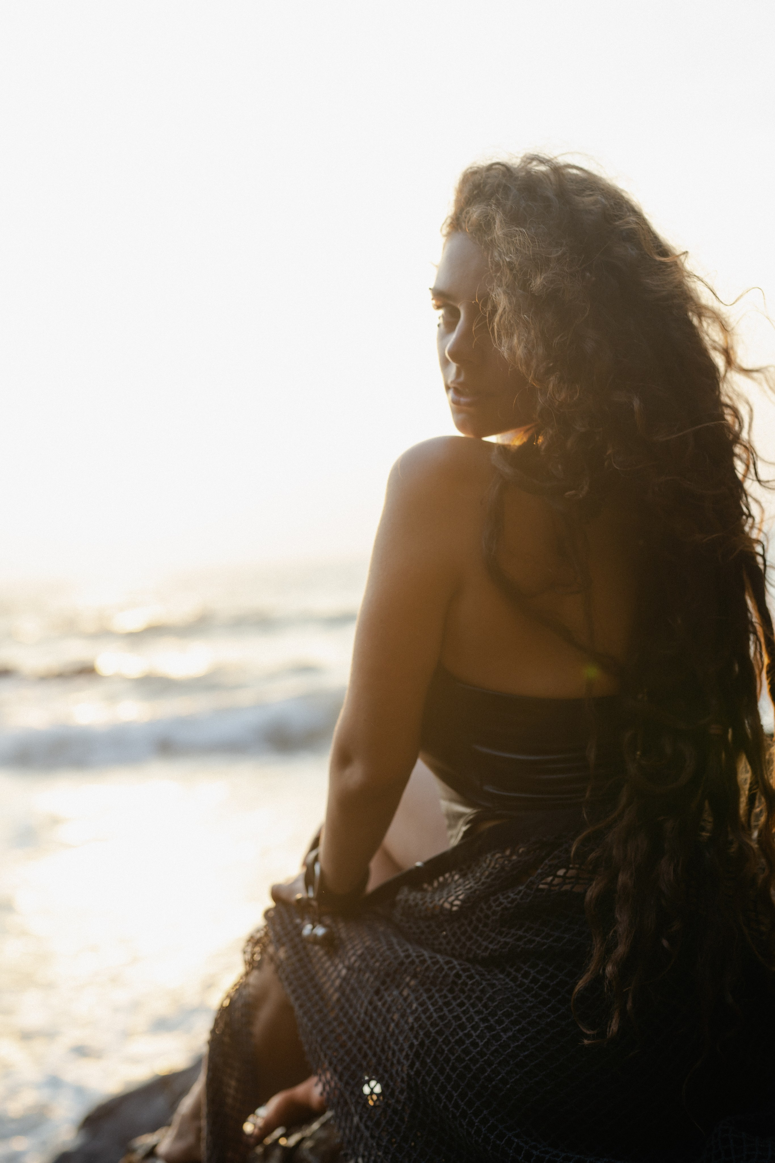 Ксения и море. Фотограф Аля Овчарова