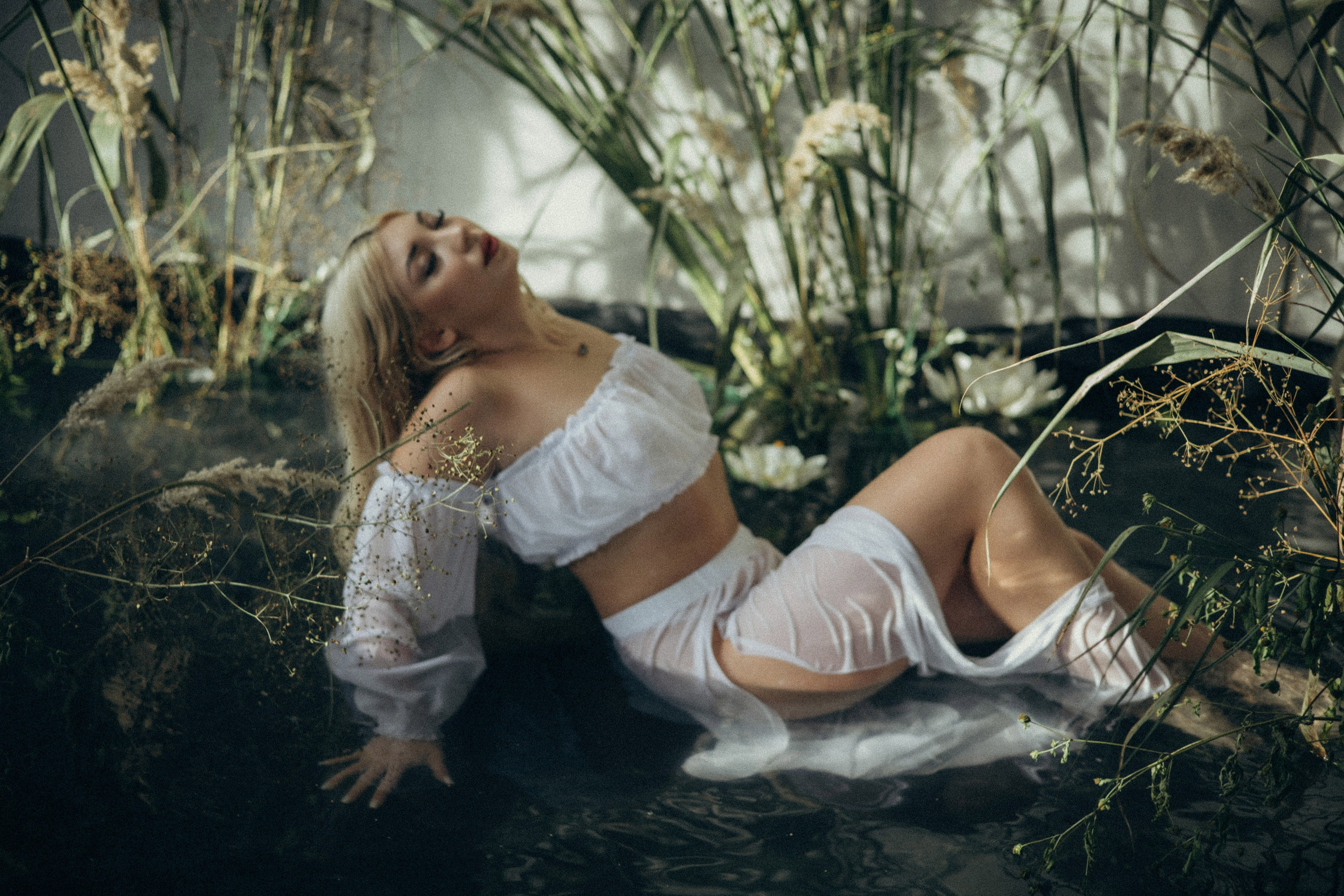 Даша и кувшинки. Портретный и семейный фотограф в Воронеже Ксения Ремизова