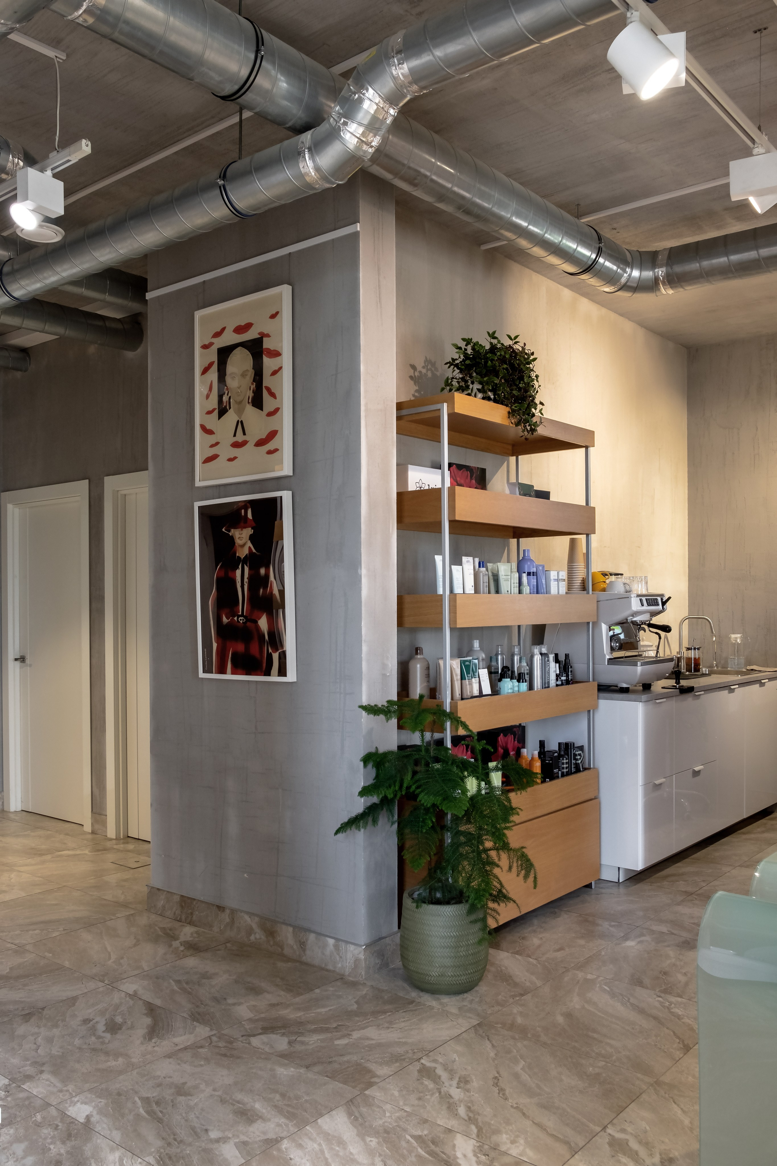 Бьюти — салон «Iris». Сайт предметного фотографа Белоусовой Анны