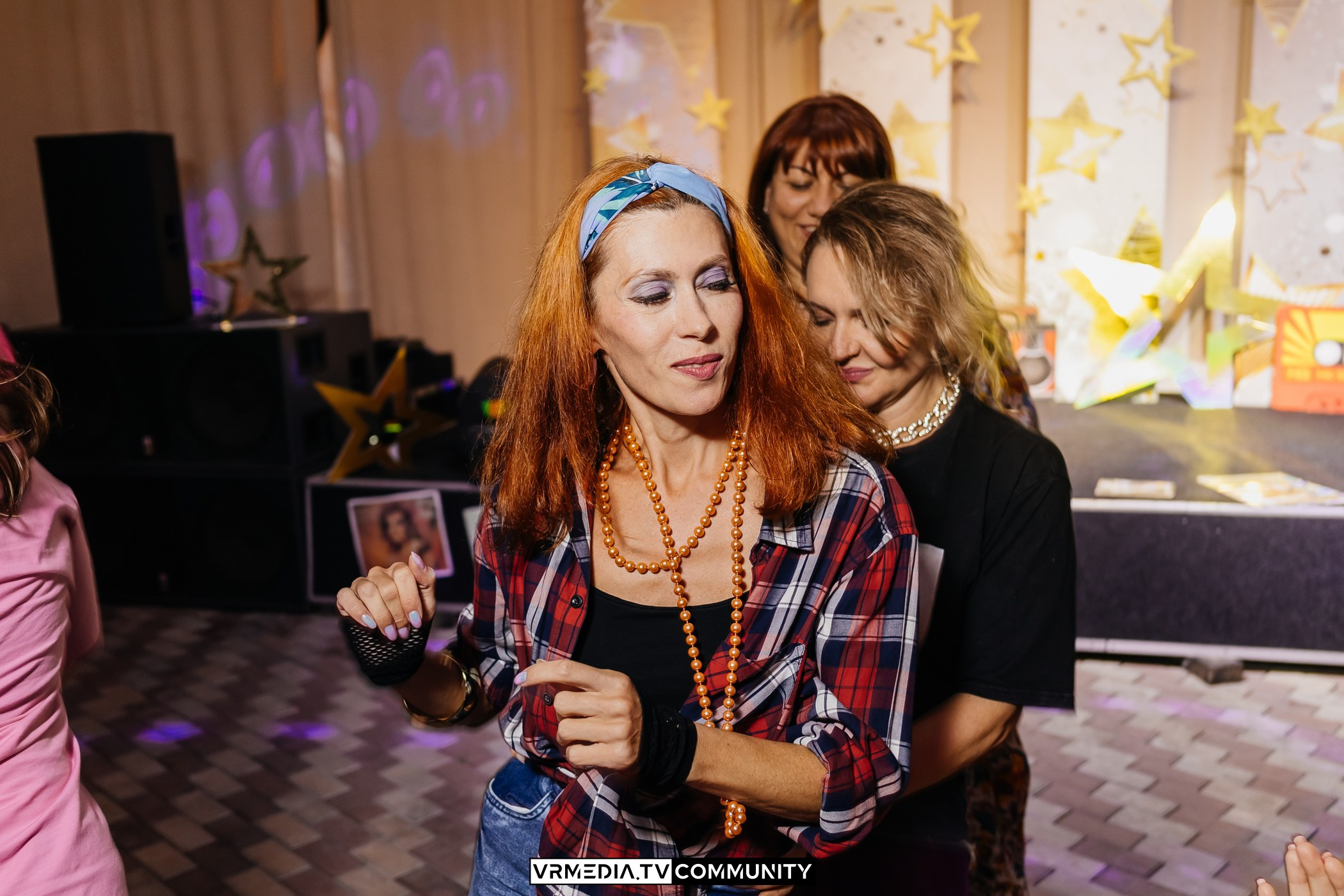 Ресторан «Империя»: Вечеринка 90-х