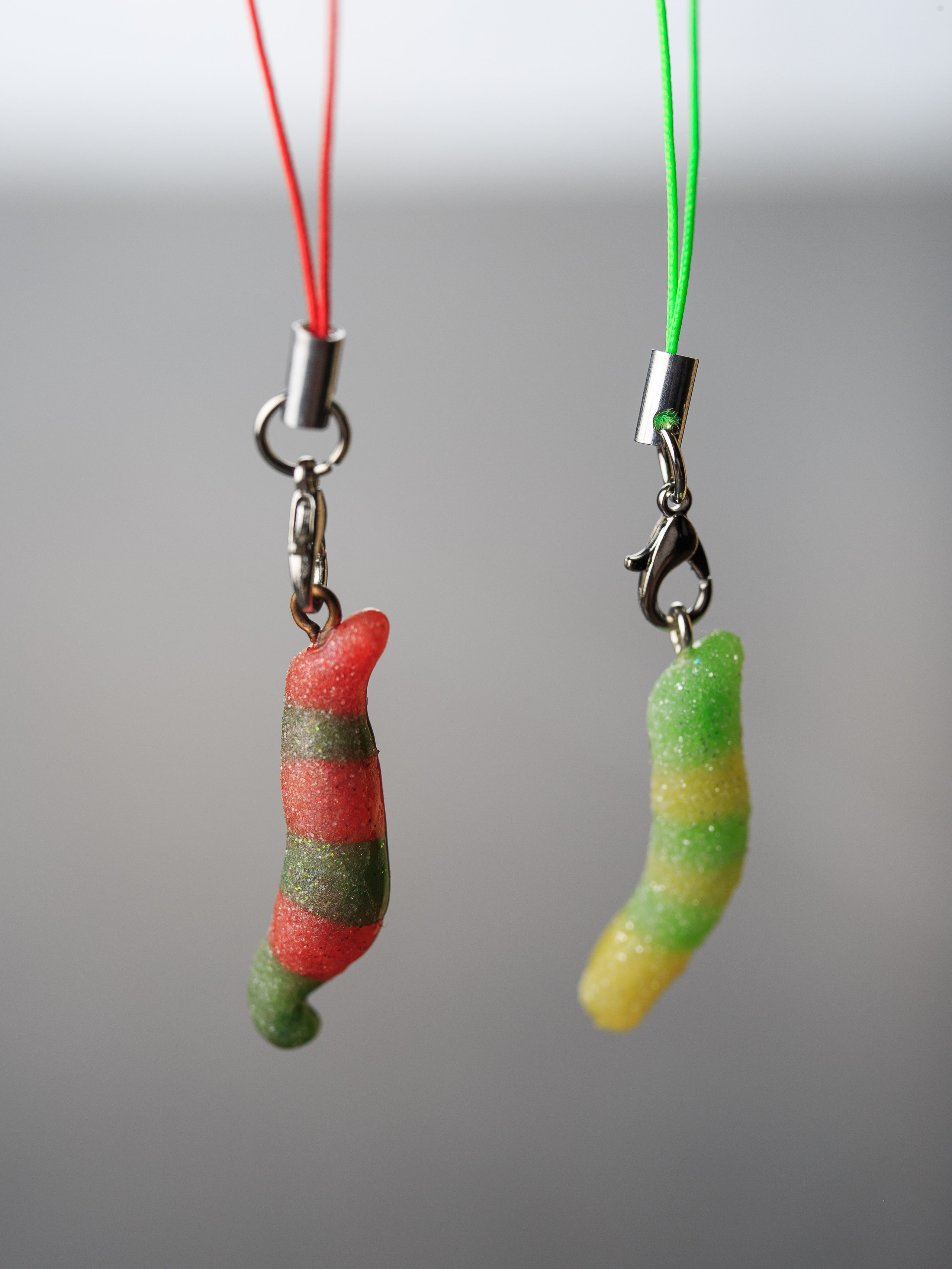Кулоны и подвески. Творческая мастерская MimikaShop в г. Анапа