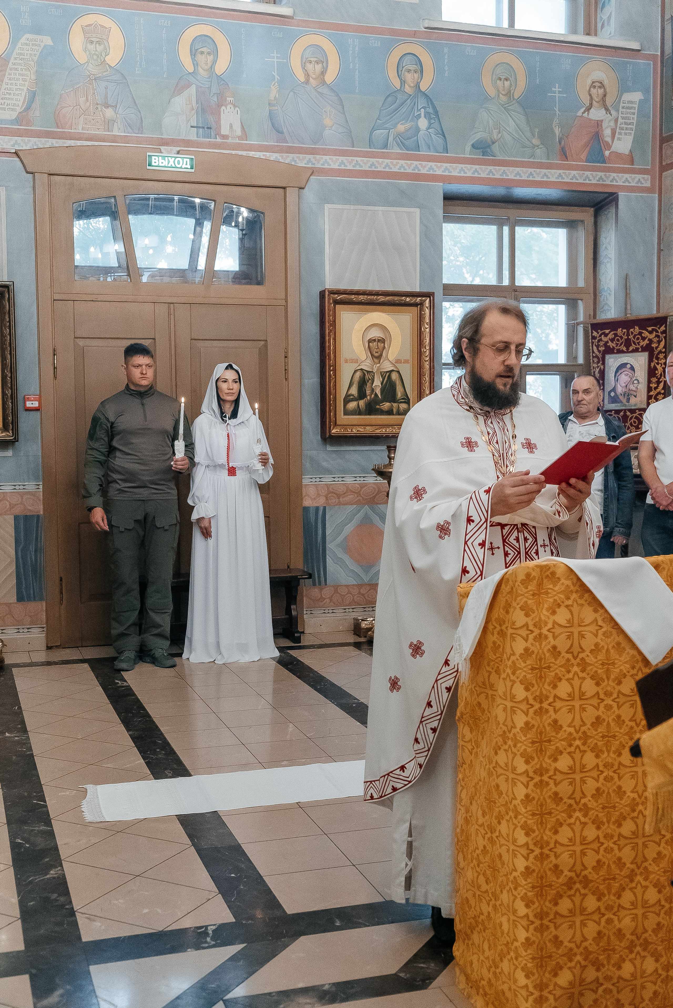 Венчание. Казанский храм. Свадебный и семейный фотограф во Владивостоке Александра Глускер