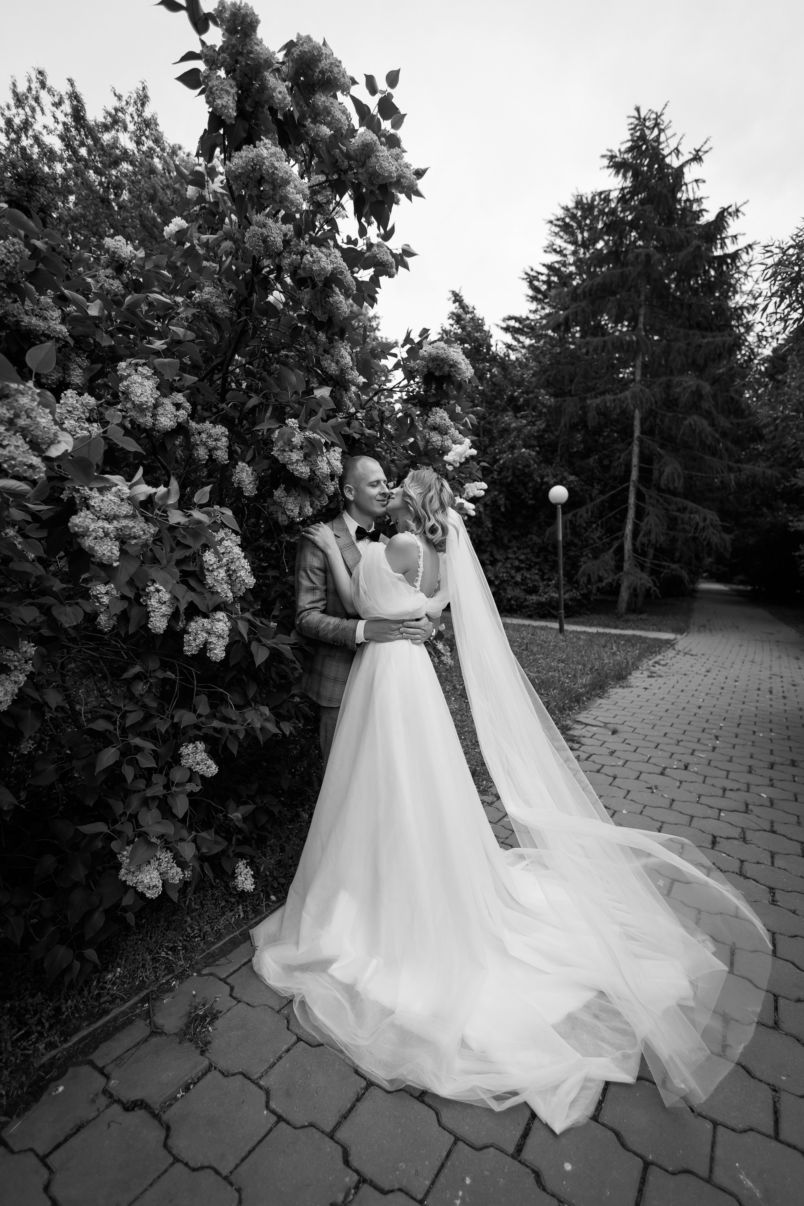 Яков и Валерия. Свадебный фотограф в Омске Яна Савина