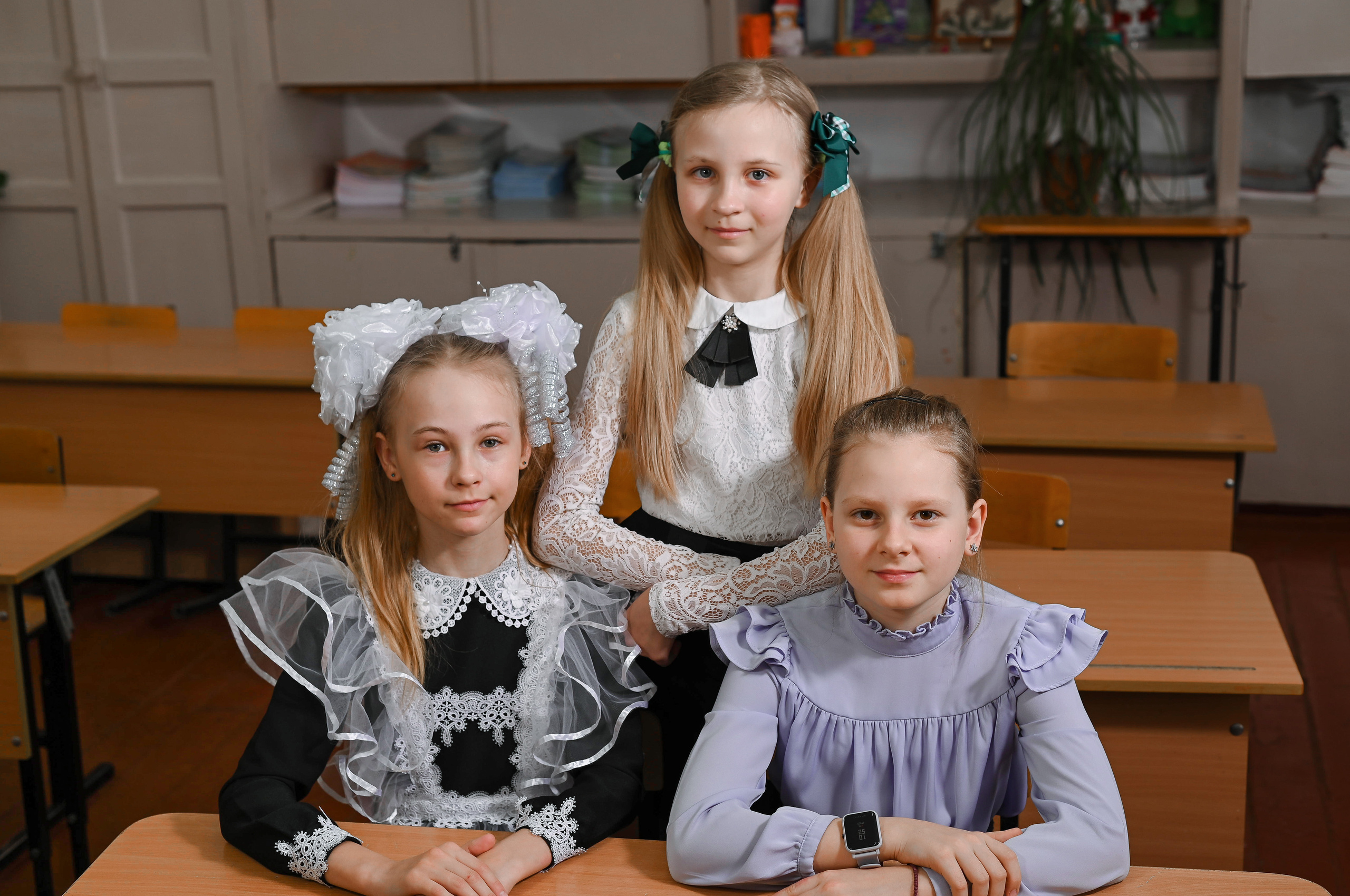 4 класс. выпускная книга на 2 разворта. Свадебный, семейный и школьный фотограф в Бийске Ксения Мамаева