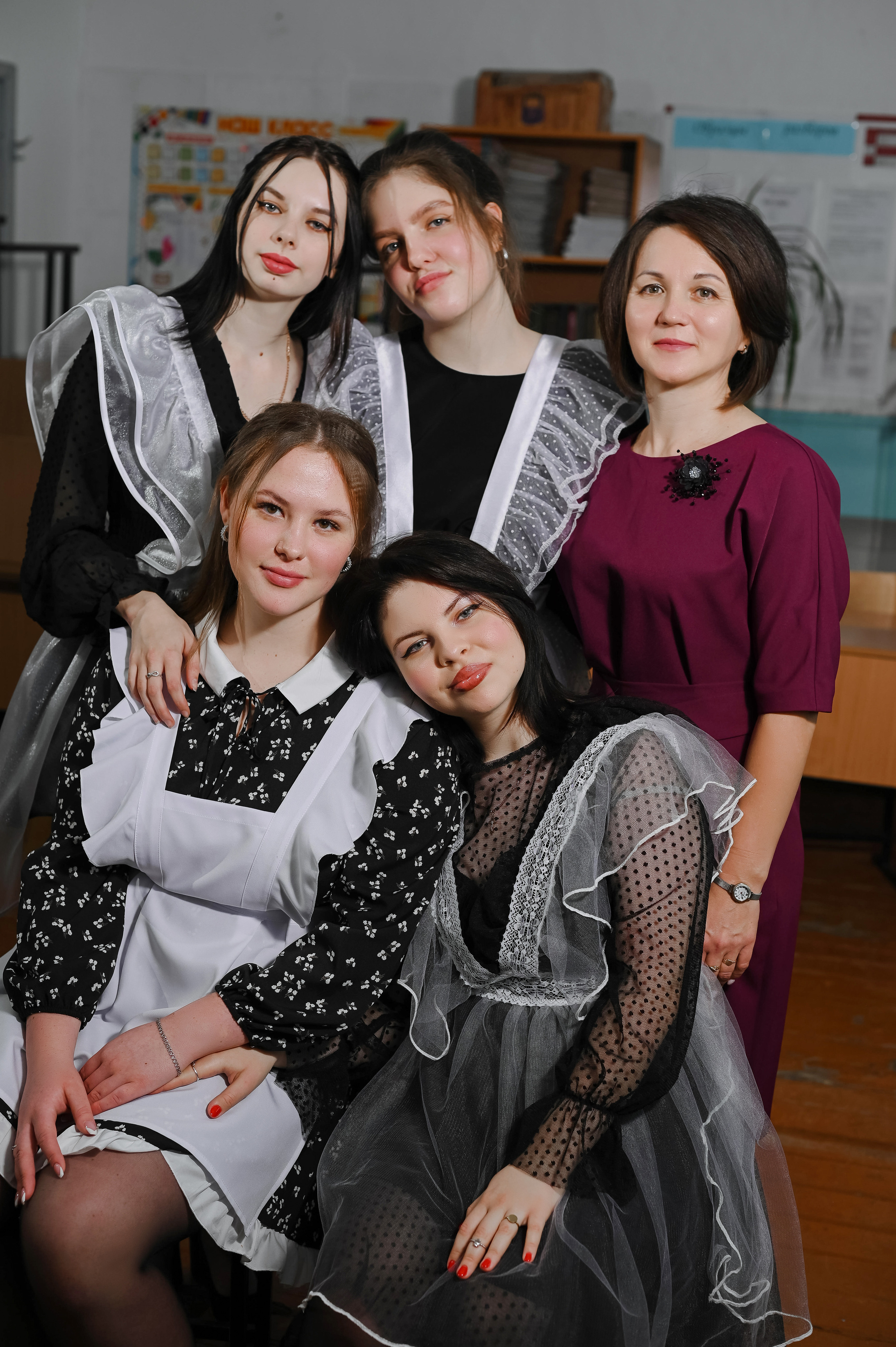 11 класс фотосессиия на альбомы. Свадебный, семейный и школьный фотограф в Бийске Ксения Мамаева