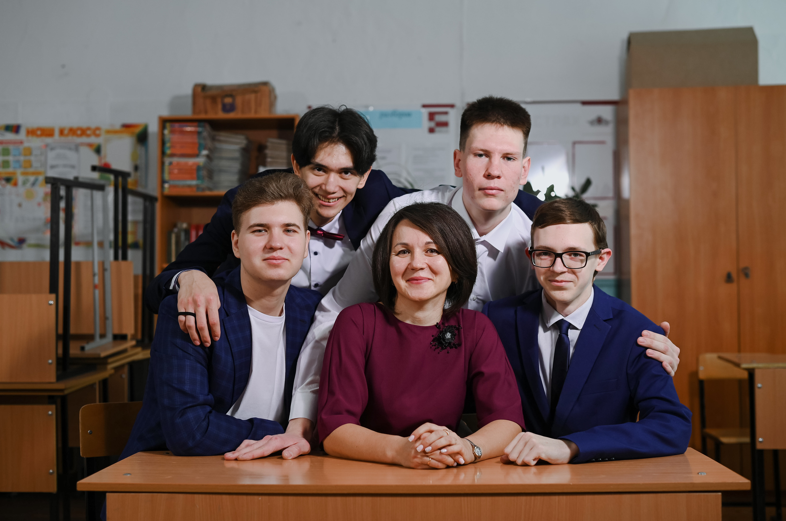 11 класс фотосессиия на альбомы. Свадебный, семейный и школьный фотограф в Бийске Ксения Мамаева