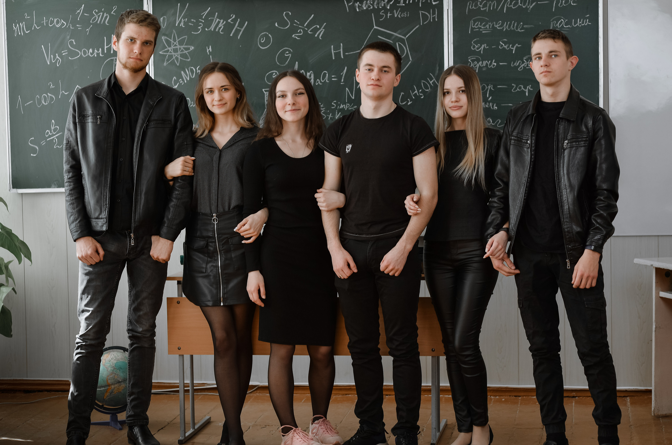 Выпускники. Свадебный, семейный и школьный фотограф в Бийске Ксения Мамаева