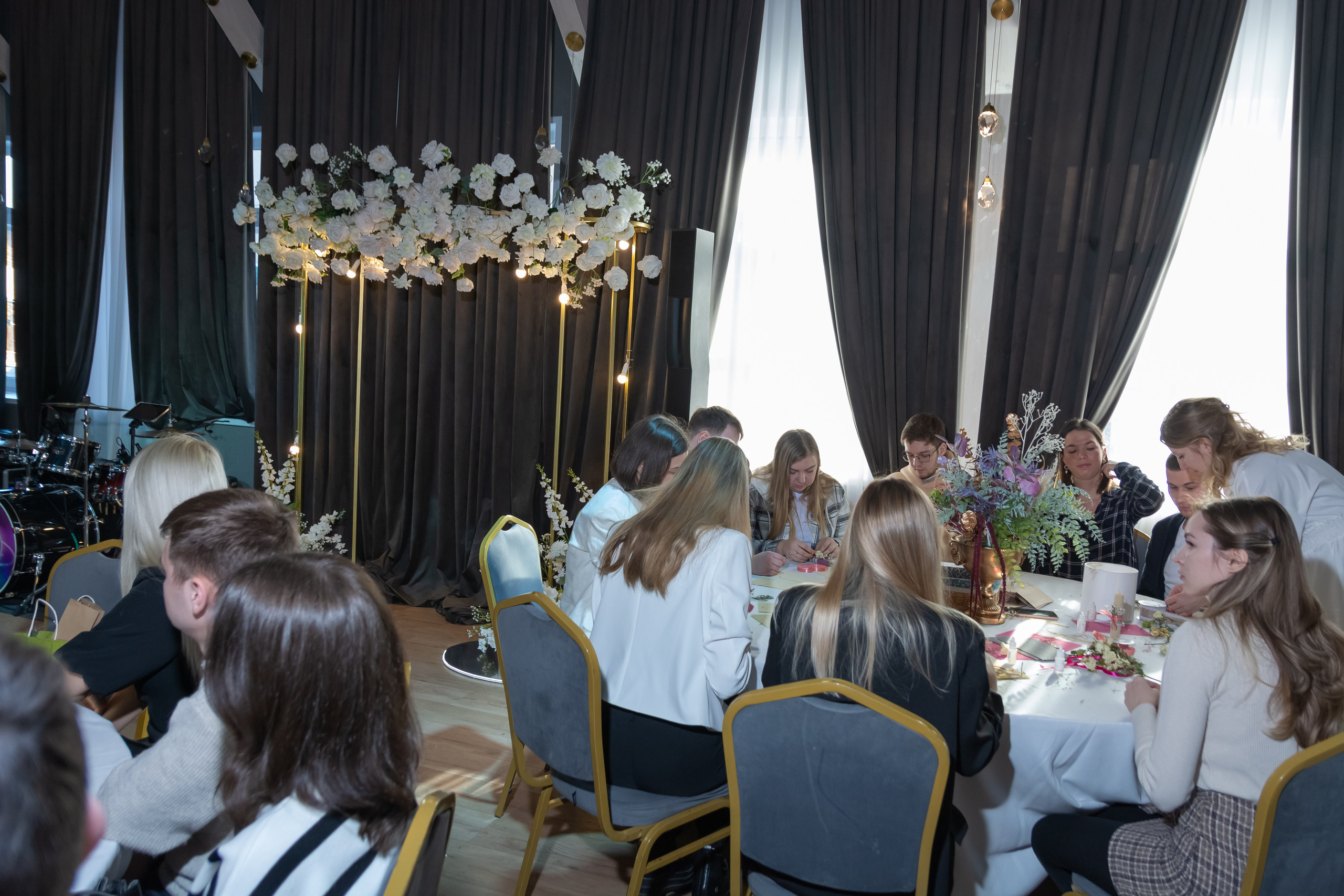 Свадебное чаепитие для молодоженов