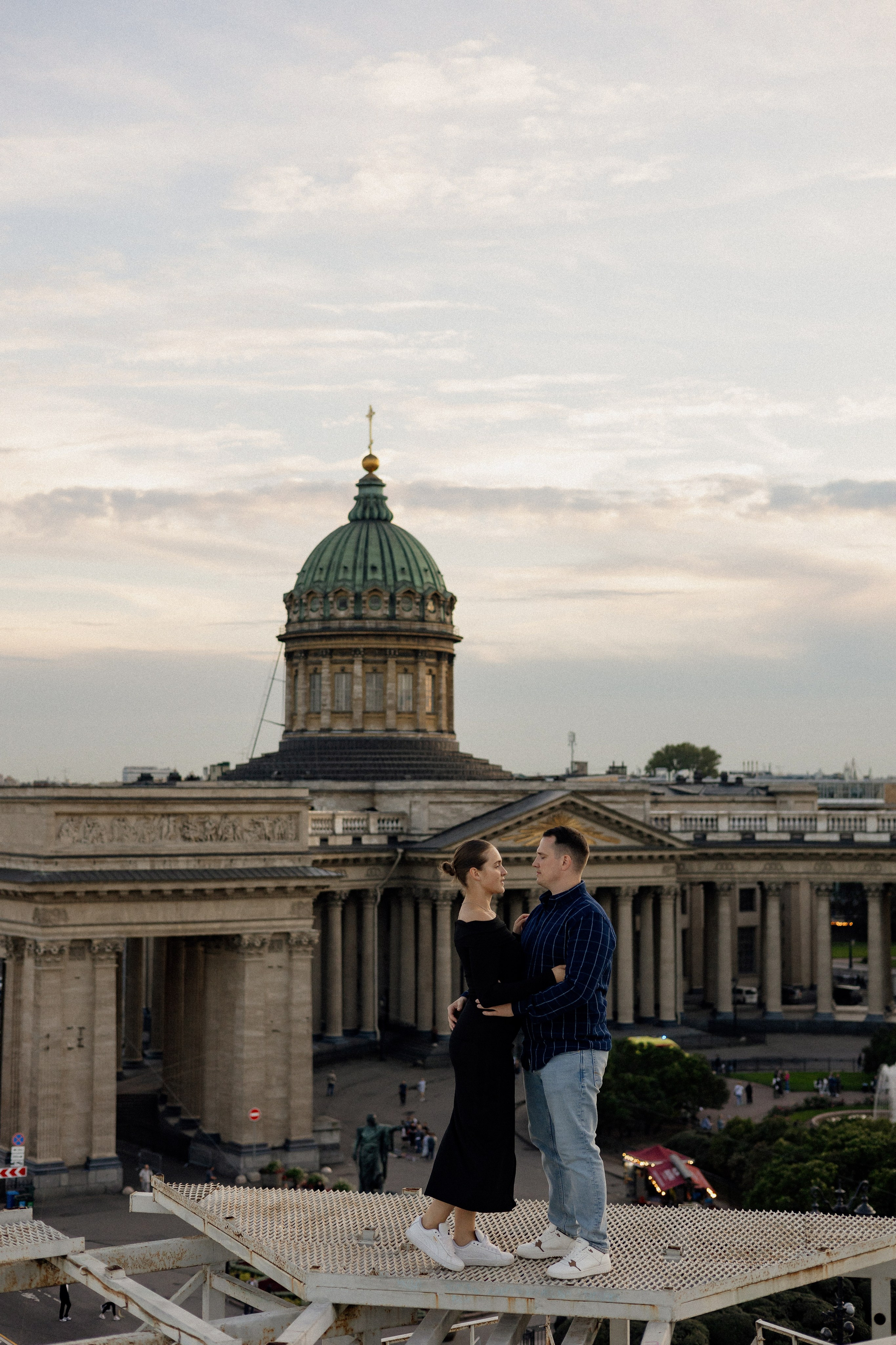 Романтика питерских крыш. Свадебный фотограф в Санкт-Петербурге Ксения Кобышева