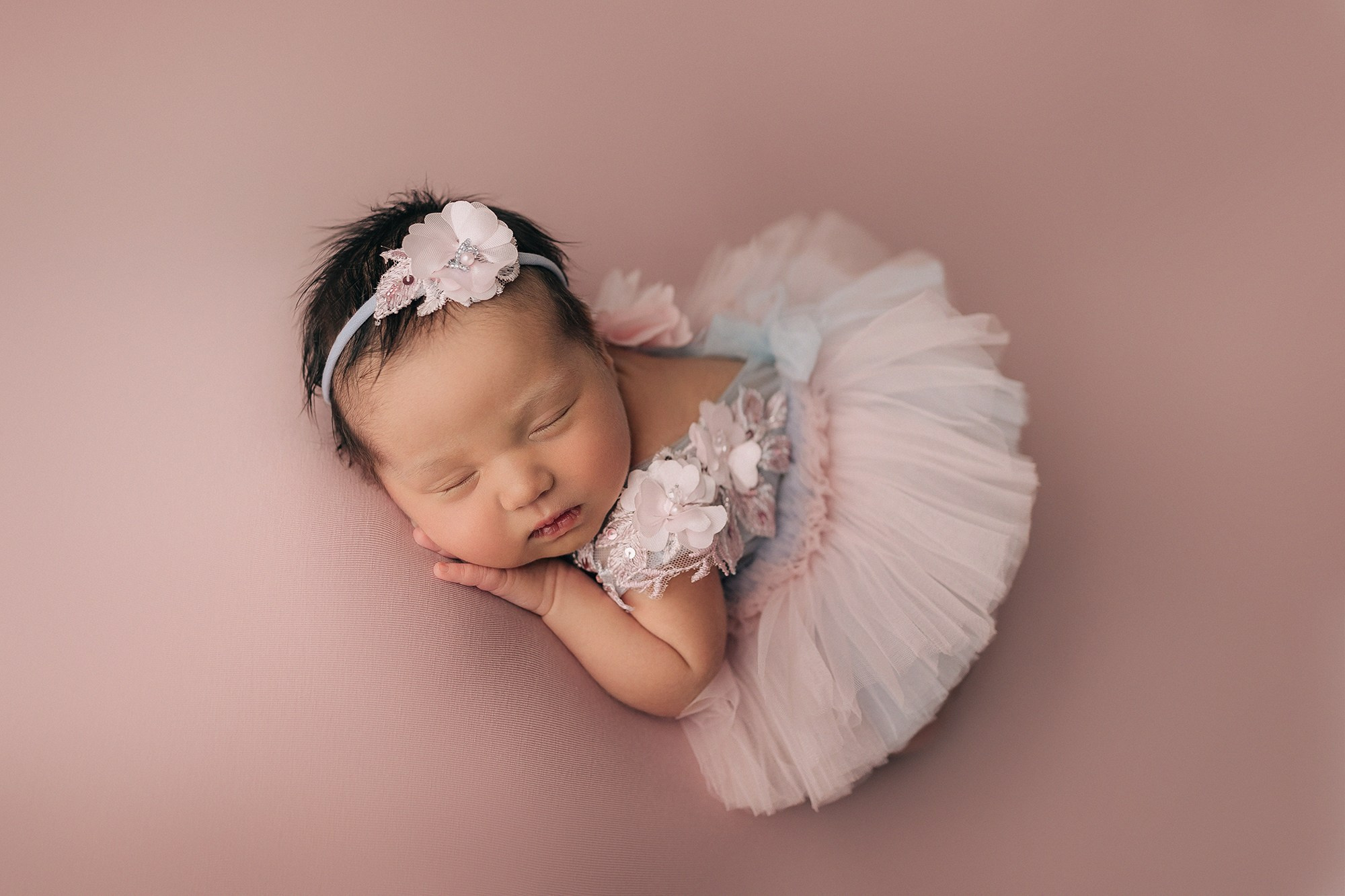 Стефания 7 дней. Семейный фотограф новорождённых в Серпухове Юлия Новикова +79637785957