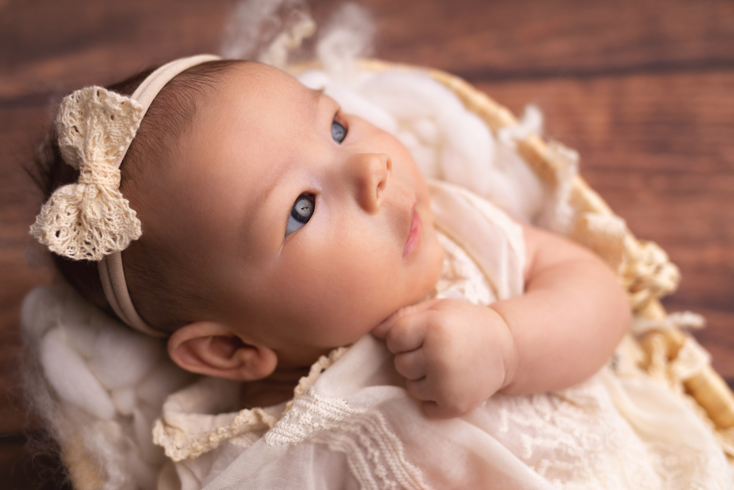 Классическая фотосессия малыша. Фотограф новорожденных малышей в Омске и Омской области Эльвира Камаева