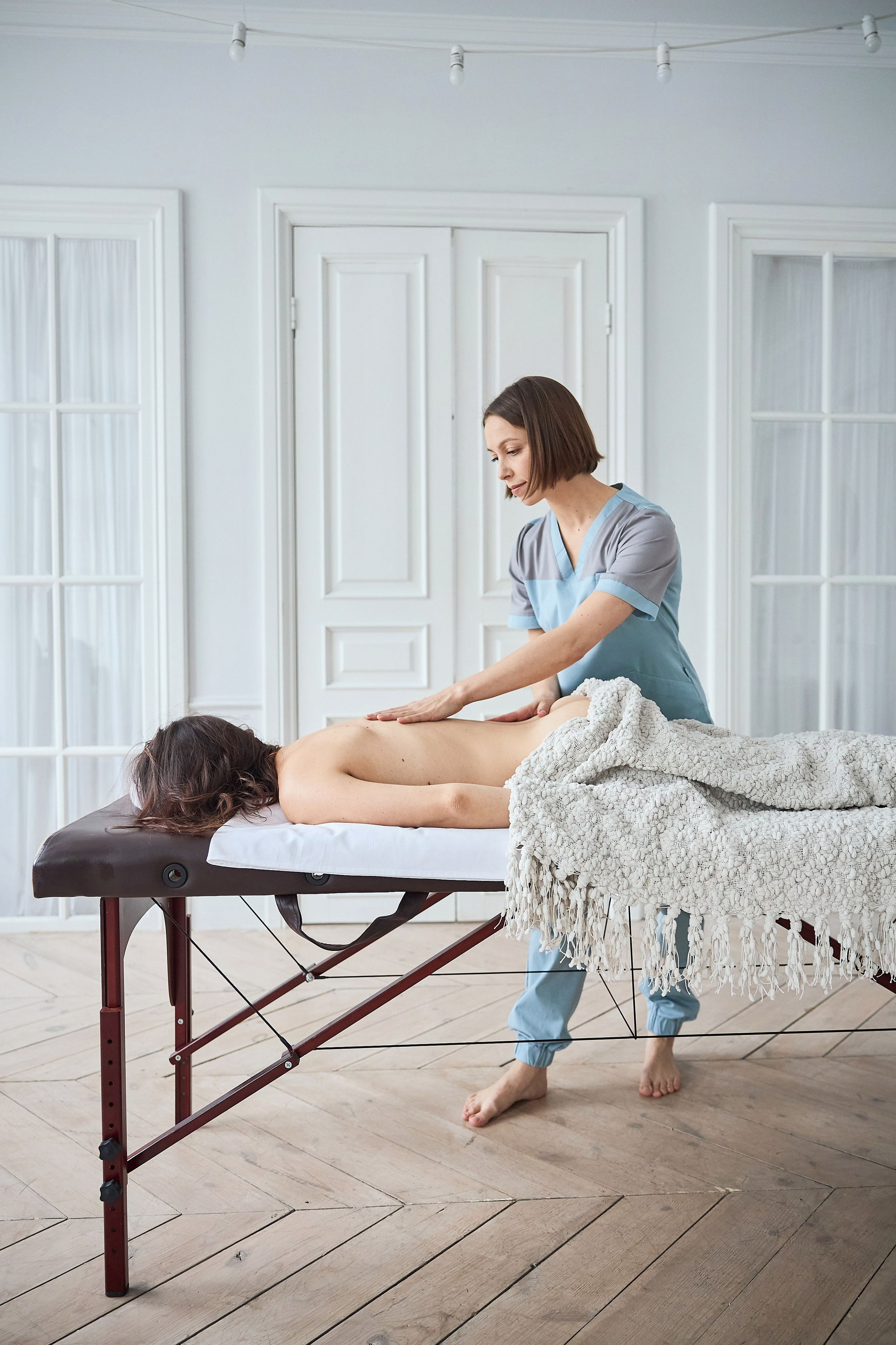 Александра, массаж. Фотограф из Екатеринбурга Тёма Дубовцев