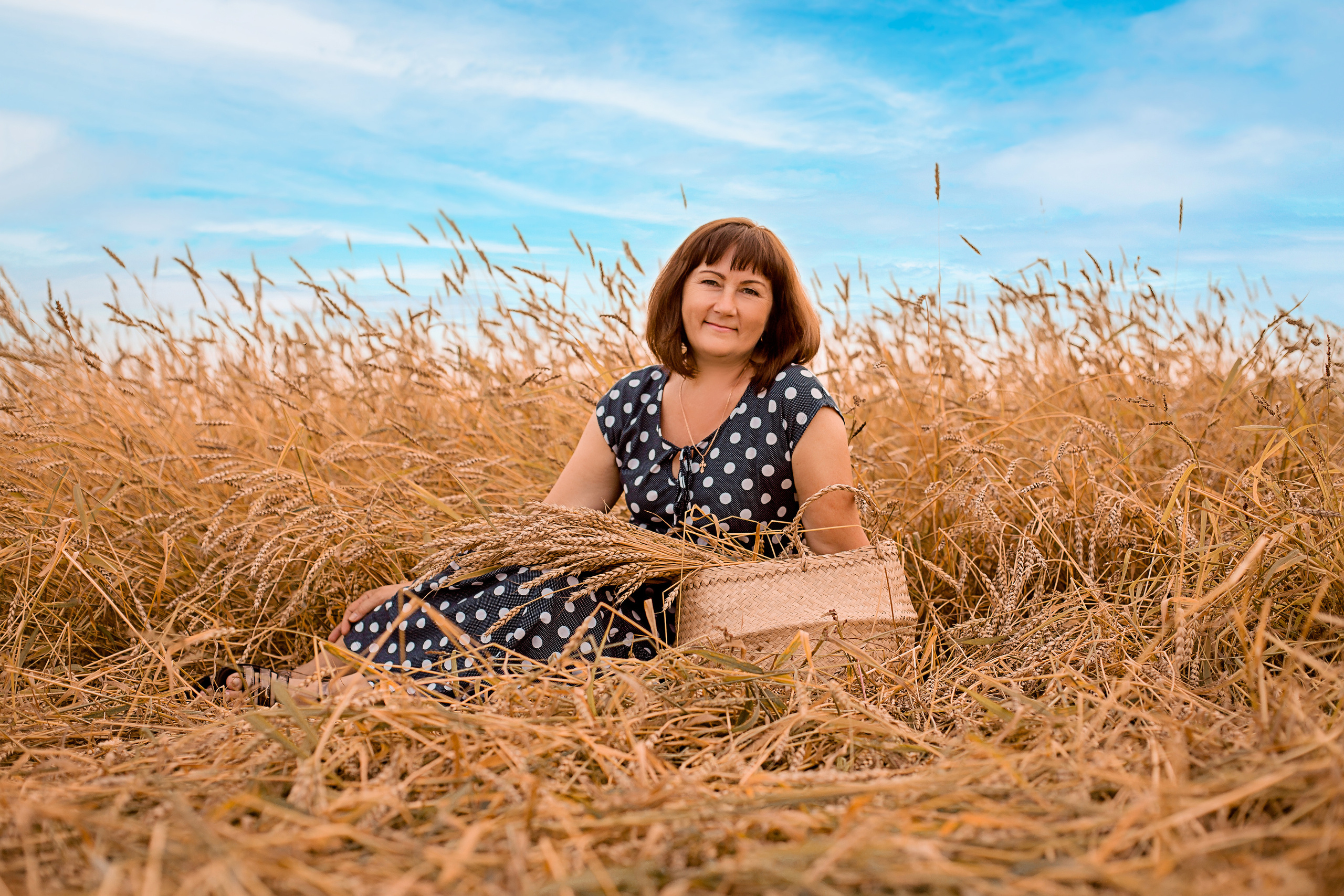 Фотосессия в поле. Фотограф в Барнауле Олеся Мосина