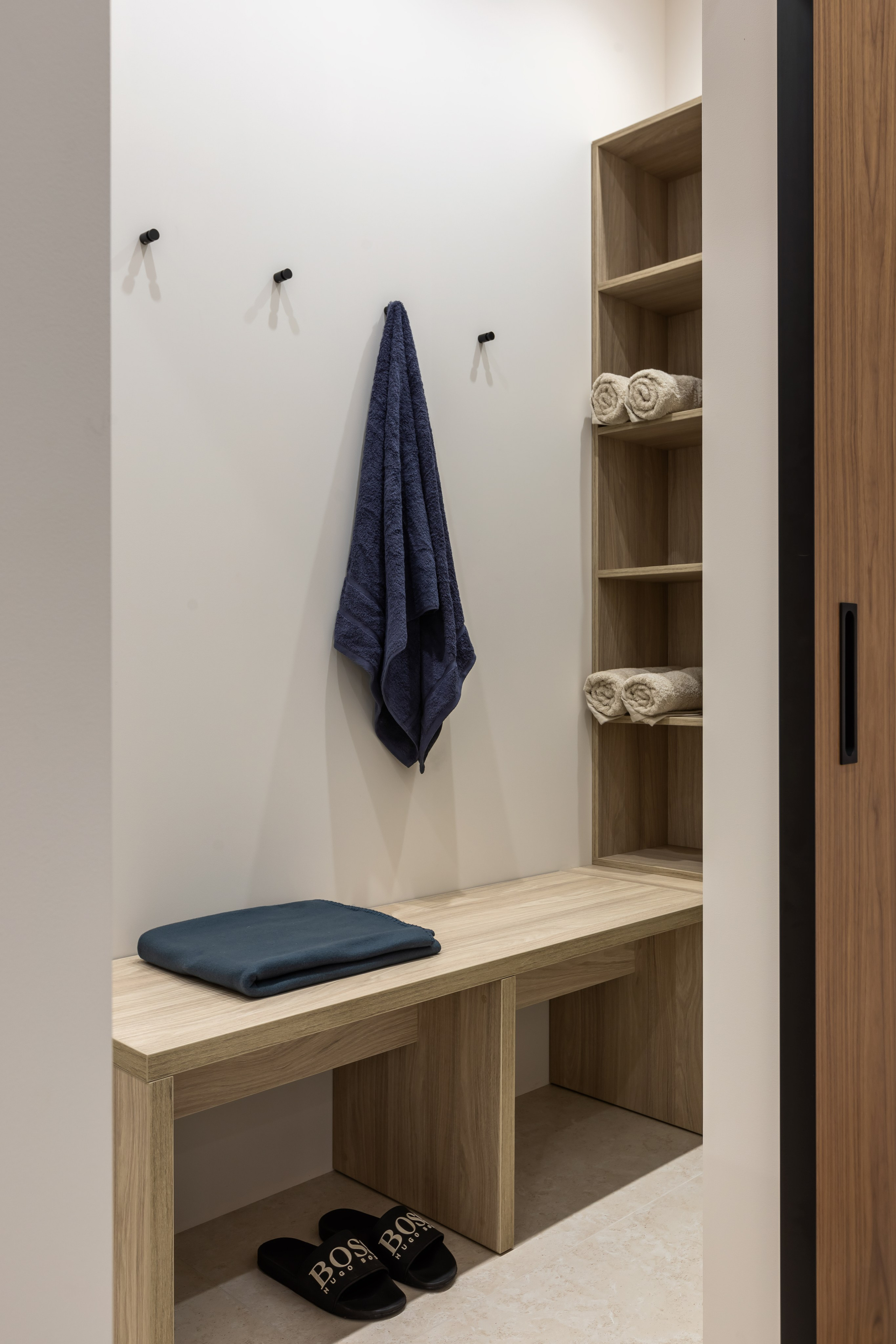 Интерьерная ретушь, фотограф Катя Валеева, Калининград. Интерьерный фотограф и ретушер в Красноярске Денис Антропов