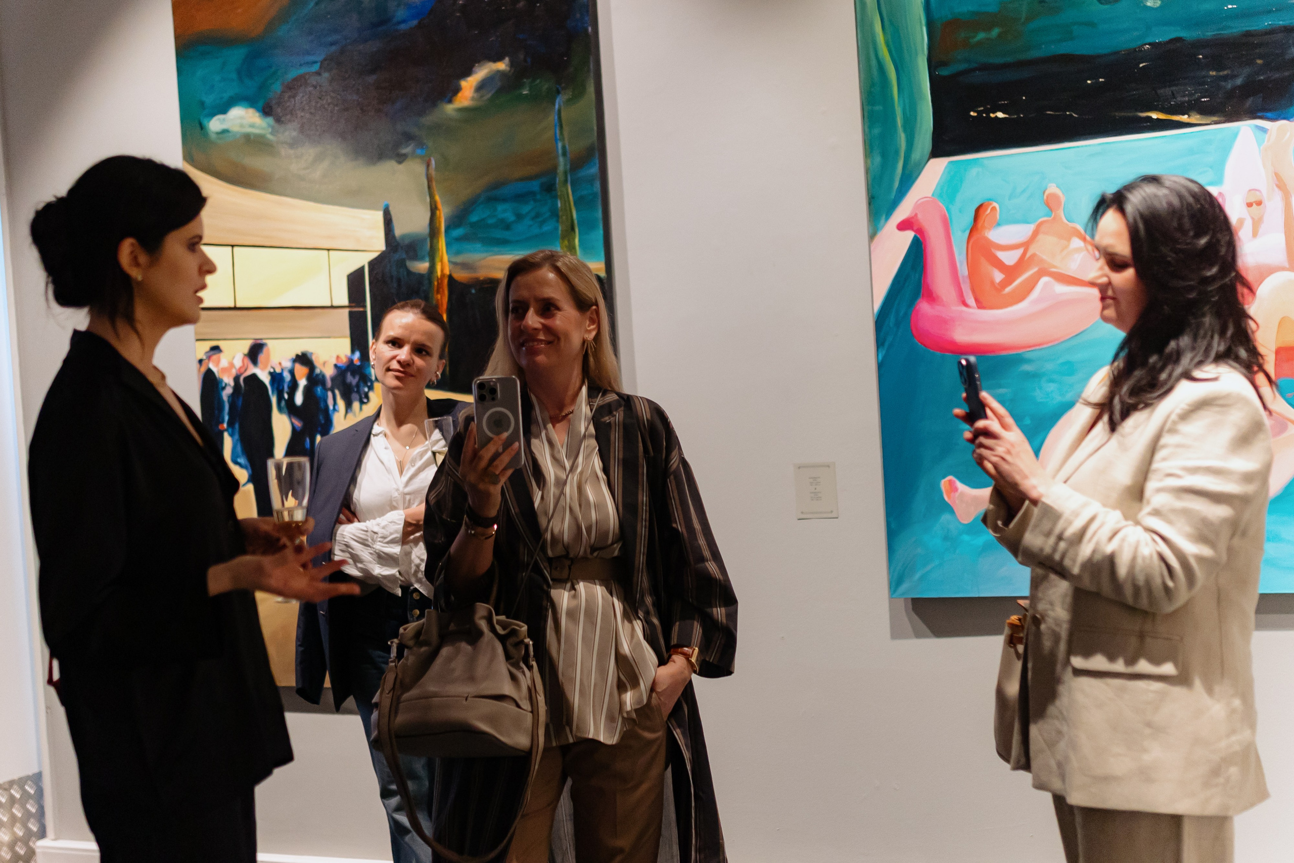 Фотограф на открытие выставки. Свадебный фотограф в Москве Мария Крош