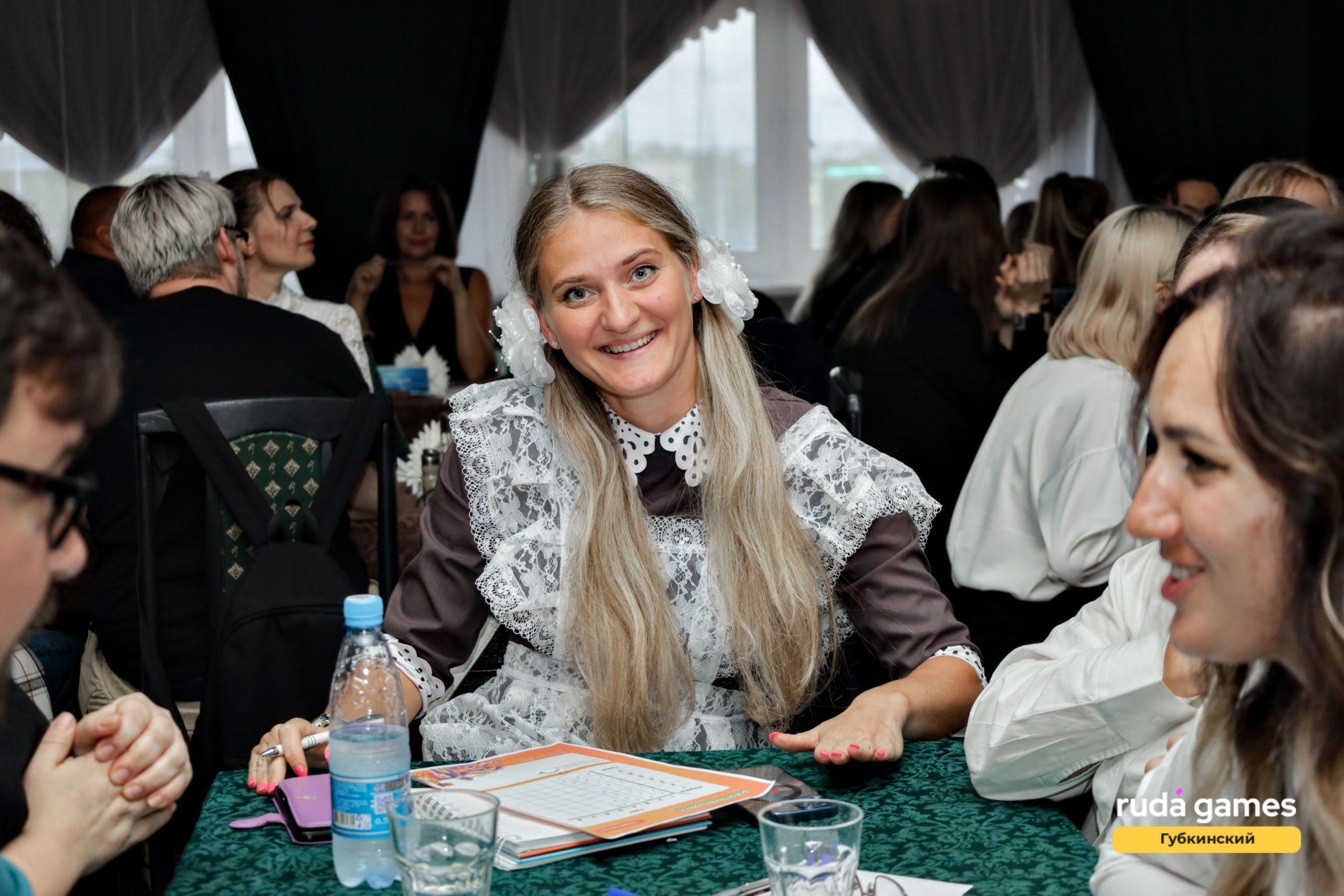 1 сентября. Фотограф в Губкинском | Александра Артамонова