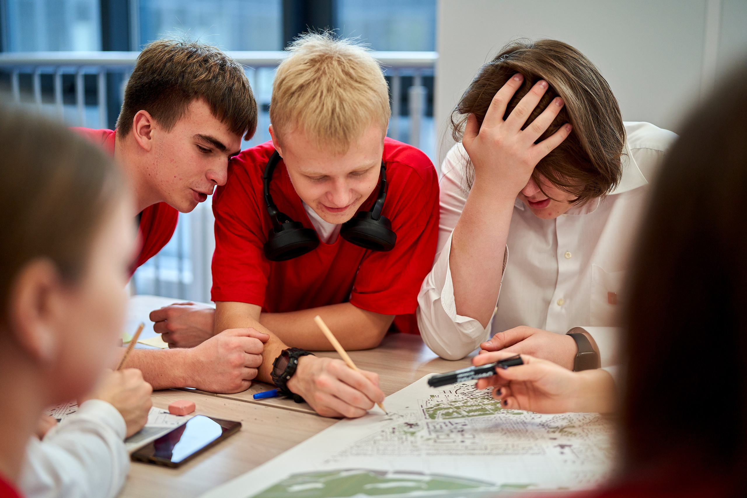 Городская экспедиция «Взрослый взгляд на Нижний» (Эн+ & Точка Урбан). Репортажный фотограф Вилянов Евгений. Нижний Новгород