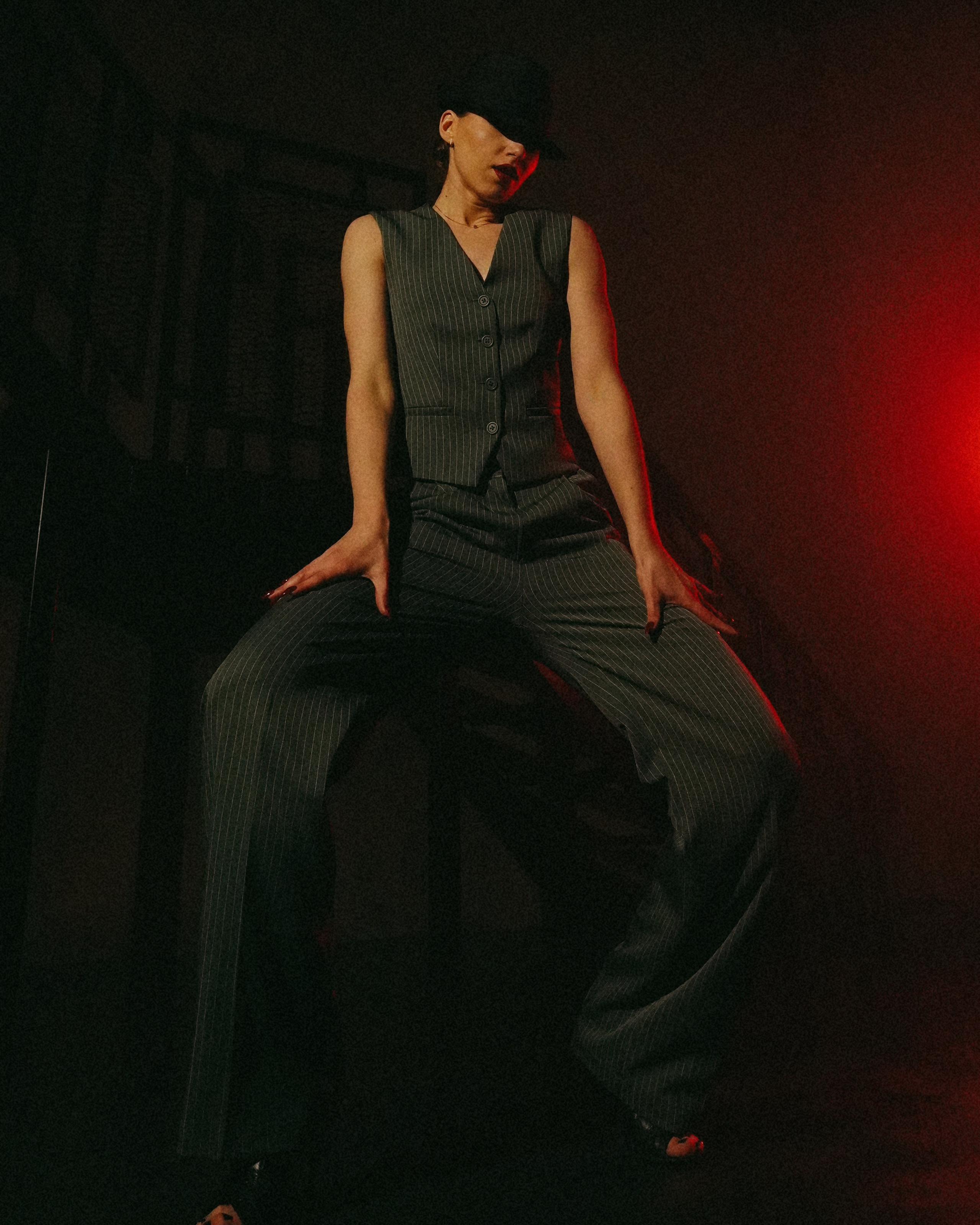 Острые козырьки. Фотограф Юлия Евсеева