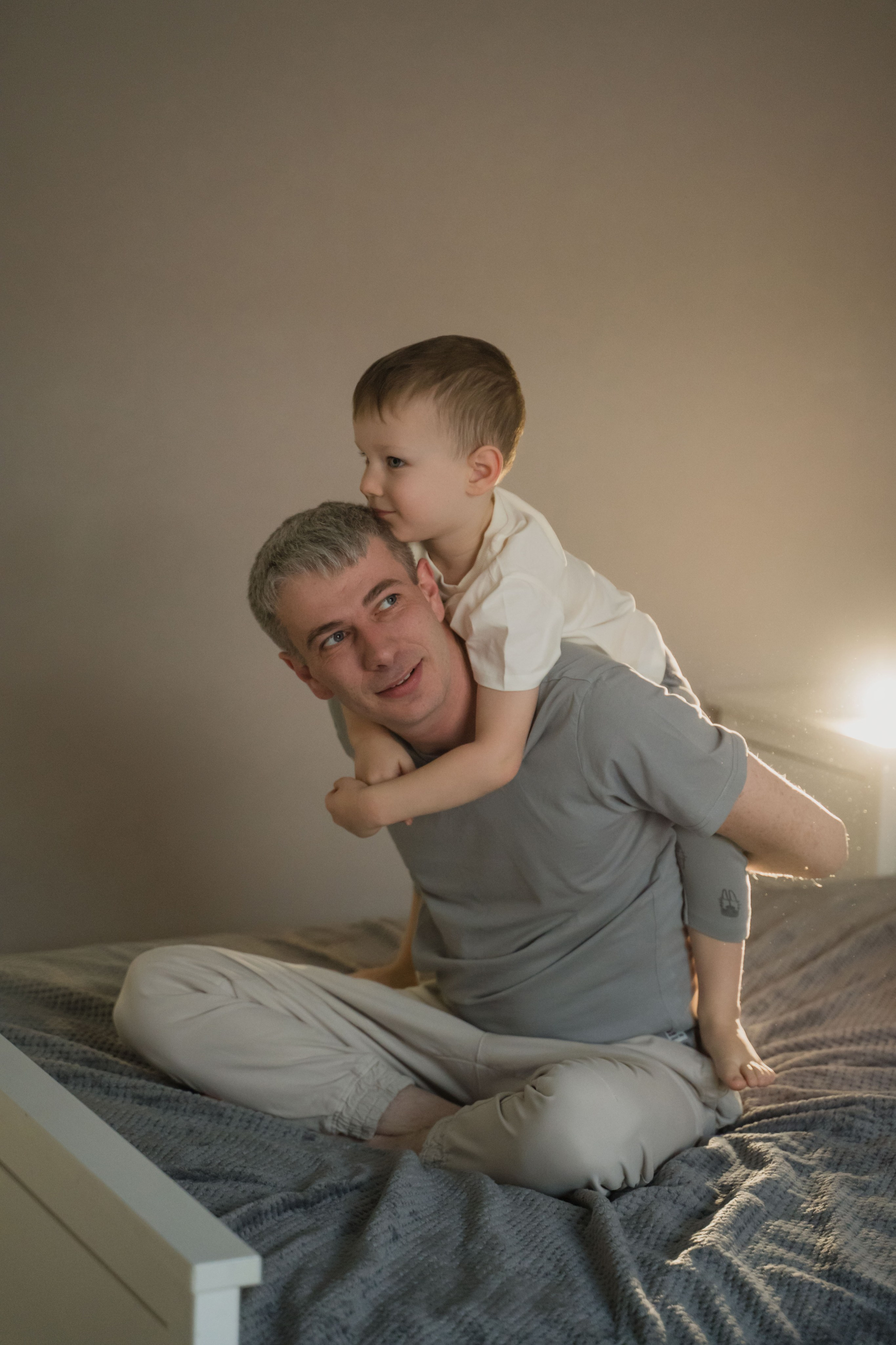 Предновогодний вечер. Главная