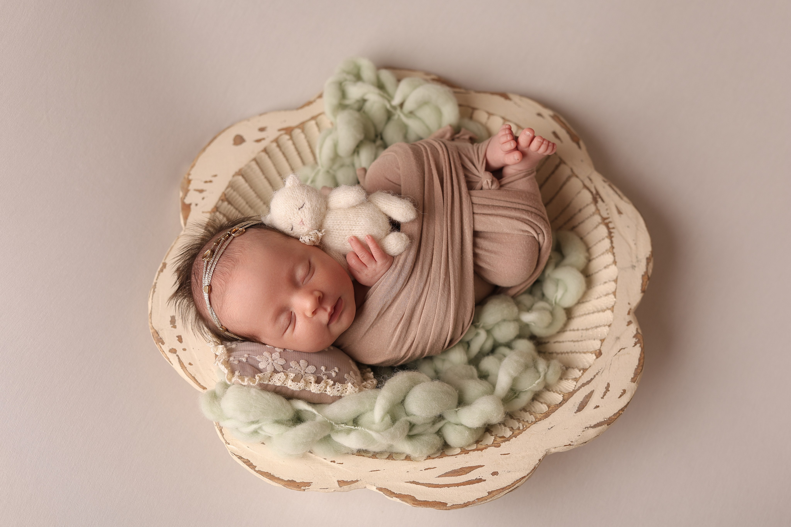 Новорождённые. Главная