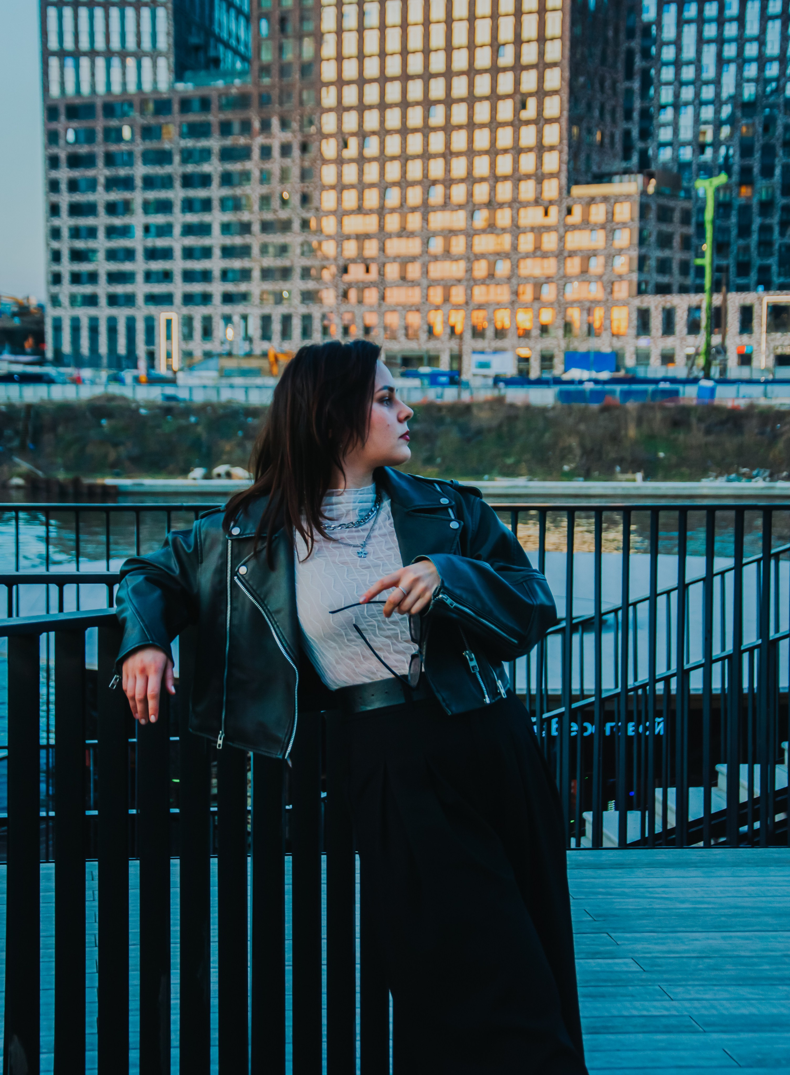 Про неё. Снимаю по любви в Москве