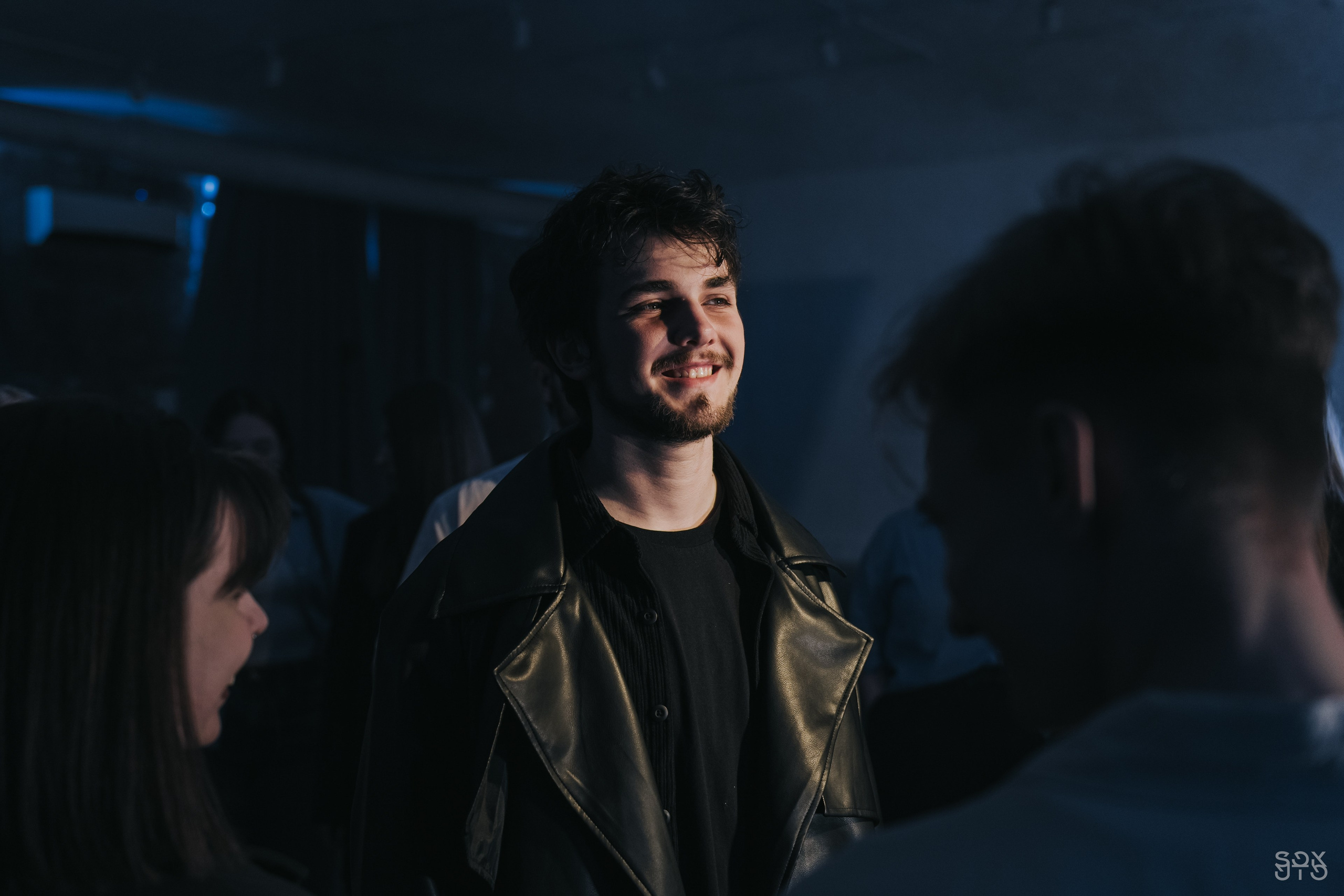 BAKED ROLL x Grad! ent