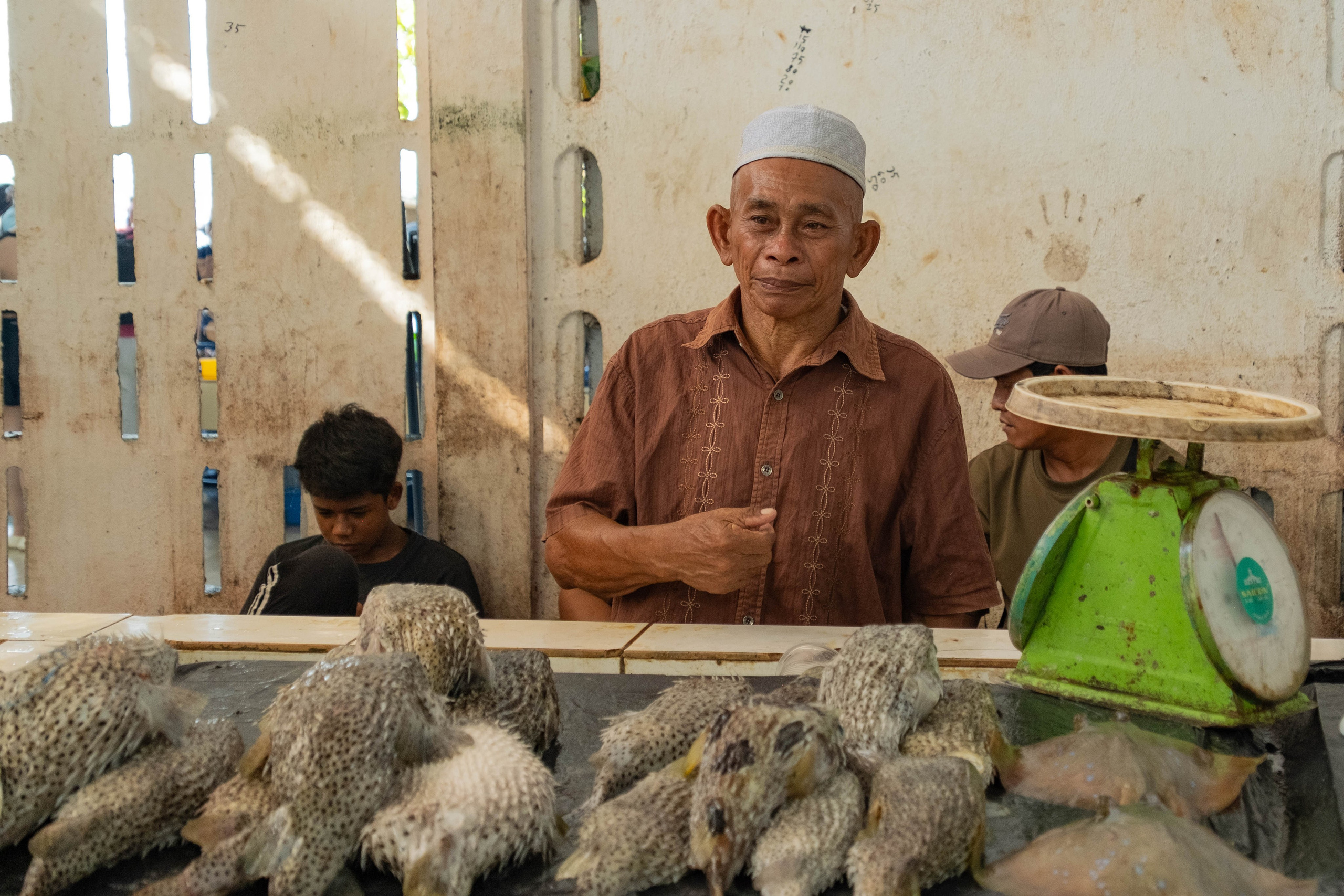 Остров Борнео, город Семпорна. Причал и рынок. Фотографии из путешествий