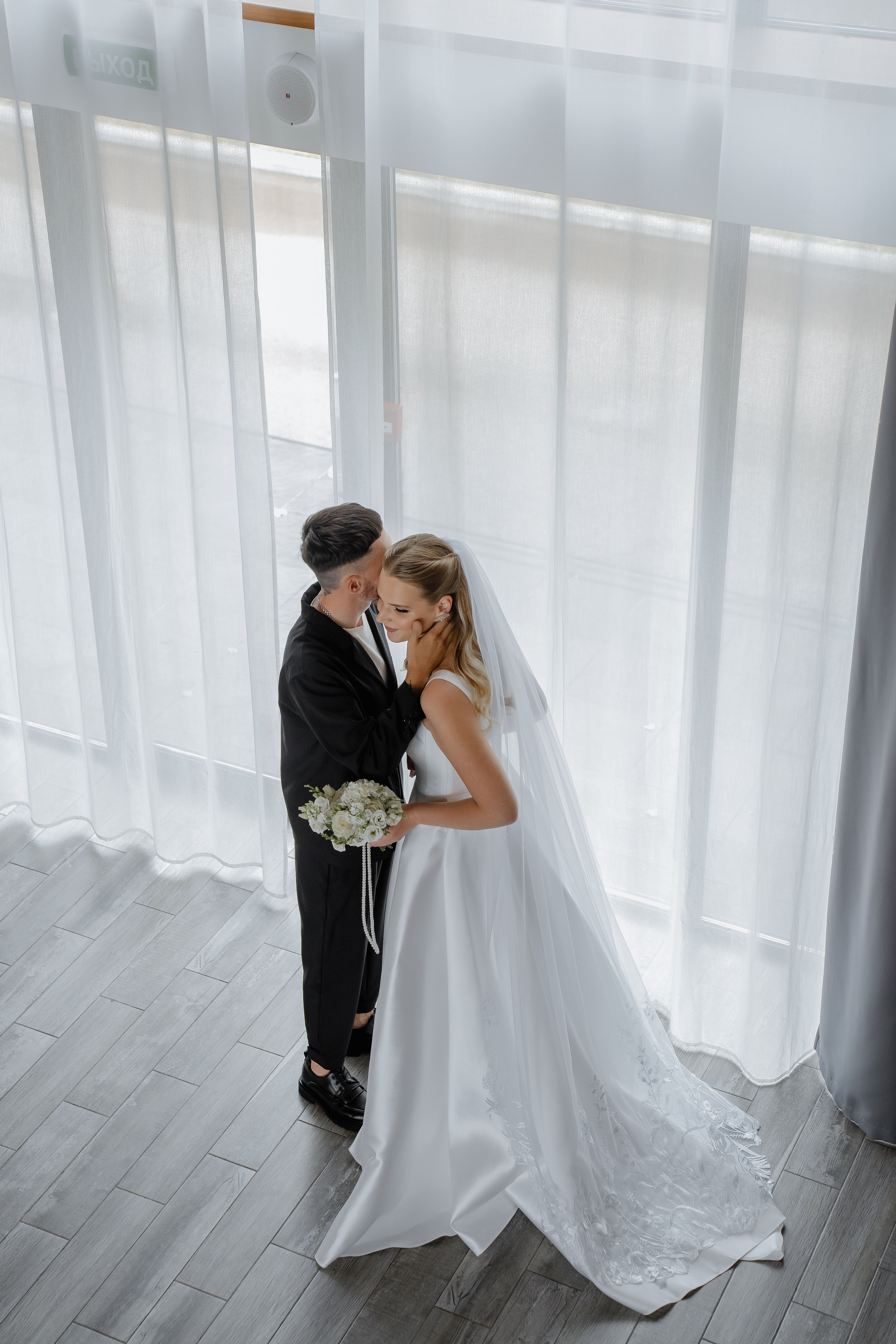 Денис и Алена_площадка Нет на Карте. Свадебный и семейный фотограф в Самаре Салахова Гулина